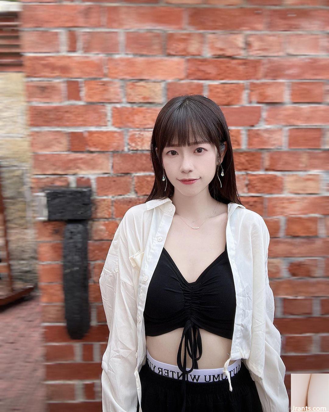 Peau juste et belle « weng youyy » beaux seins sont tellement excitants (10p)