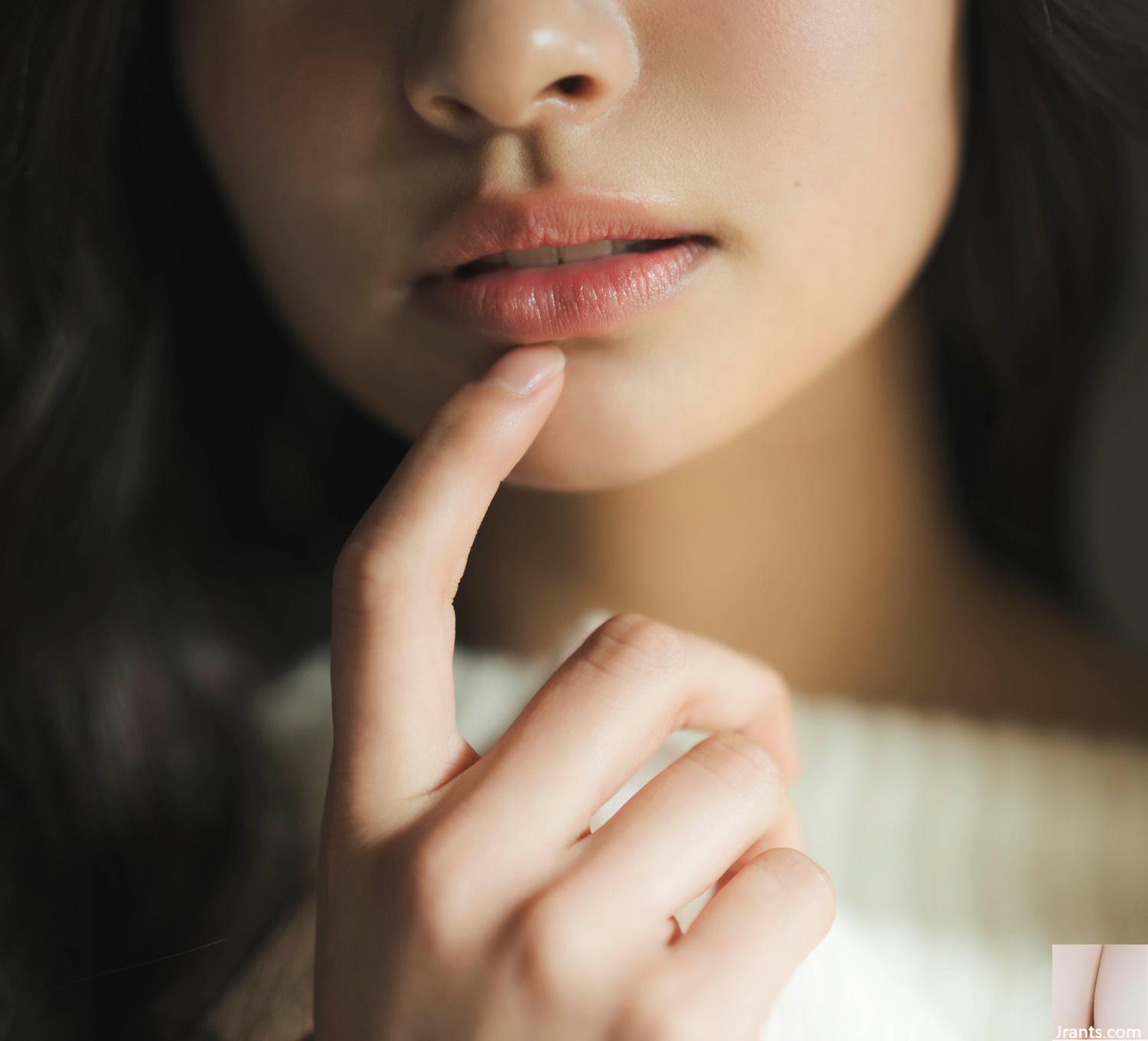(Li zhongcaiyue) Les proportions corporelles de haute qualité vous maintiennent gelé! Capturez tous les cœurs des hommes (28p)