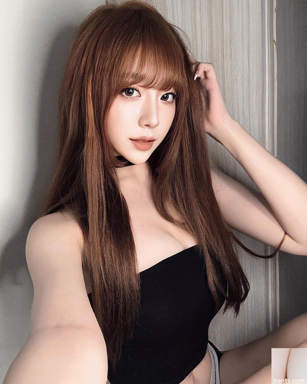 منحنى S قد تعثرت حقا. &#8220;Li Changyun&#8221; لديه الأرداف المستديرة التي تكون شرسة للغاية! (10p)