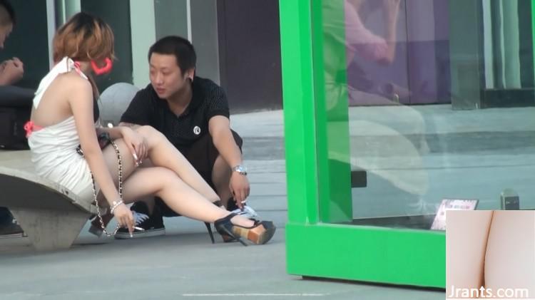 (Collection en ligne) Suivez la rue pour prendre des photos de la fille sexy portant une tenue rose sans dos (21p)