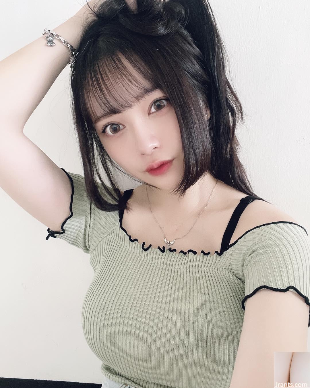 Gadis temperamental &#8220;lin han&#8221; memiliki pinggang tipis dan payudara besar, yang sangat menarik (10p)