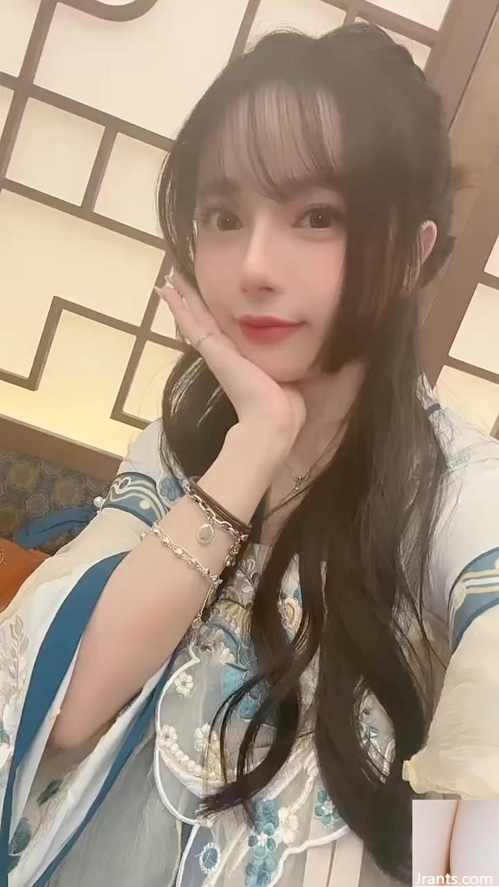 Gadis temperamental &#8220;lin han&#8221; memiliki pinggang tipis dan payudara besar, yang sangat menarik (10p)