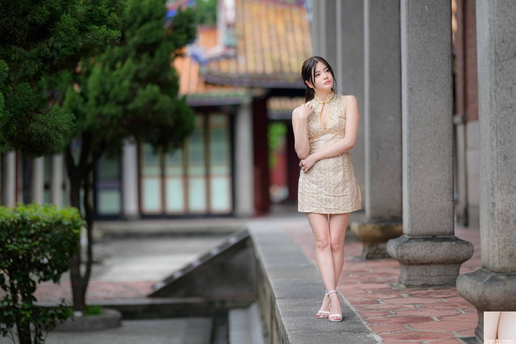 (Bab ekstra kaki cantik) model berkaki panjang aurora pendek cheongsam bertumit tinggi kaki indah 3 (71p)