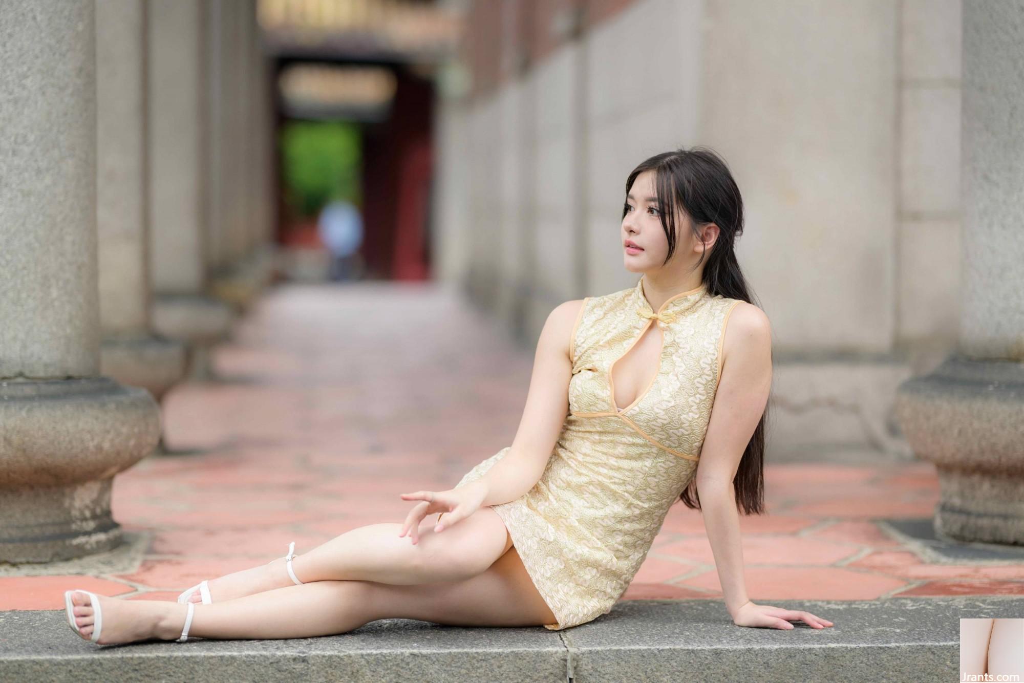 (Bab ekstra kaki cantik) model berkaki panjang aurora pendek cheongsam bertumit tinggi kaki indah 3 (71p)