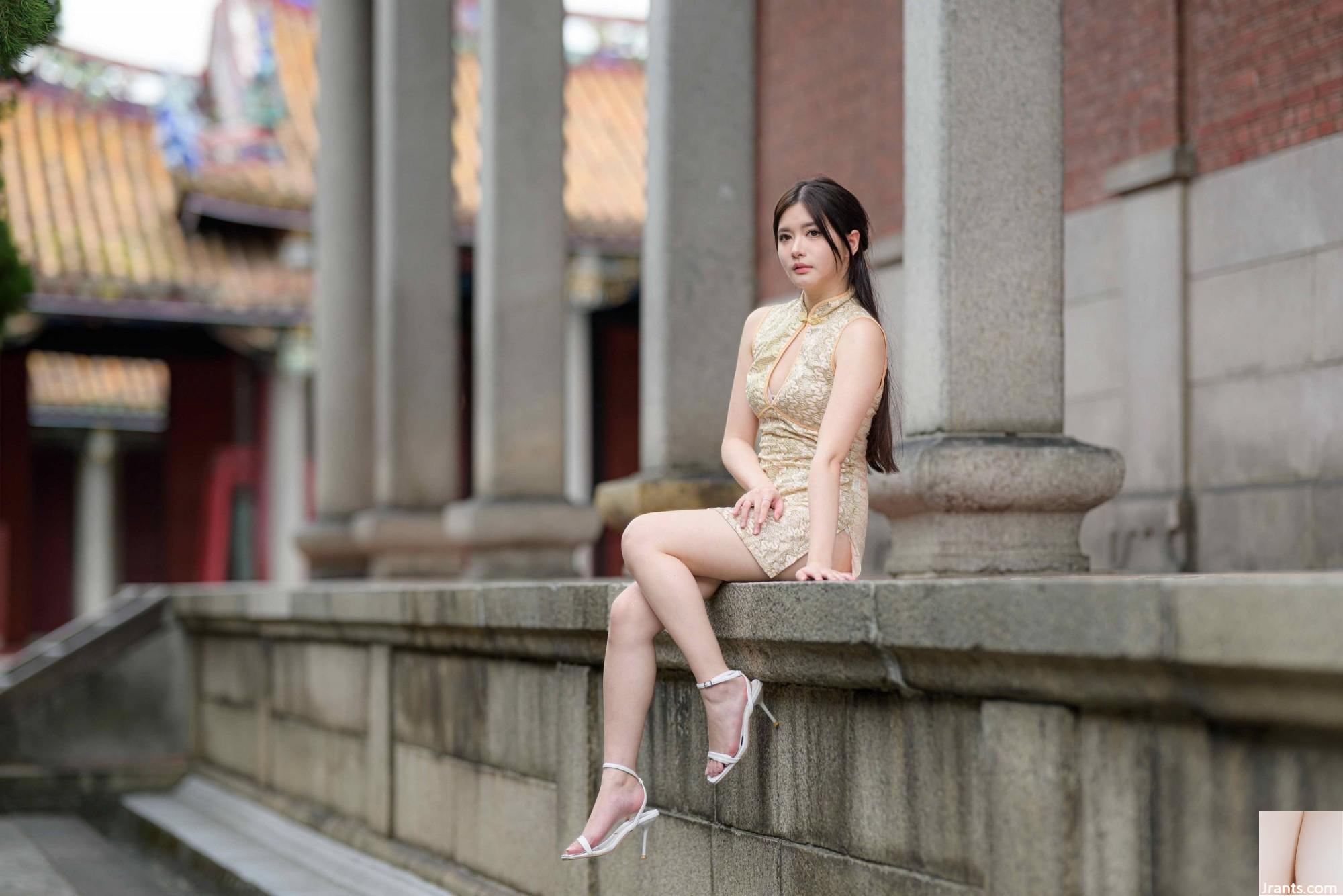 (Bab ekstra kaki cantik) model berkaki panjang aurora pendek cheongsam bertumit tinggi kaki indah 3 (71p)