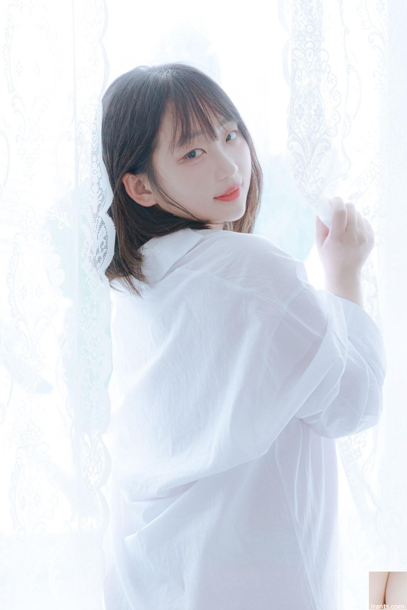 (مجموعة عبر الإنترنت) نموذج كوري &#8220;Rainy Day&#8221; VIP Welfare Picture (61p)