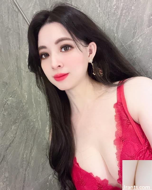 Model &#8220; xuejing&#8221;  သည်ရင်သပ်ရှုမောဖွယ်ကောင်းသော sexy charm (10p)