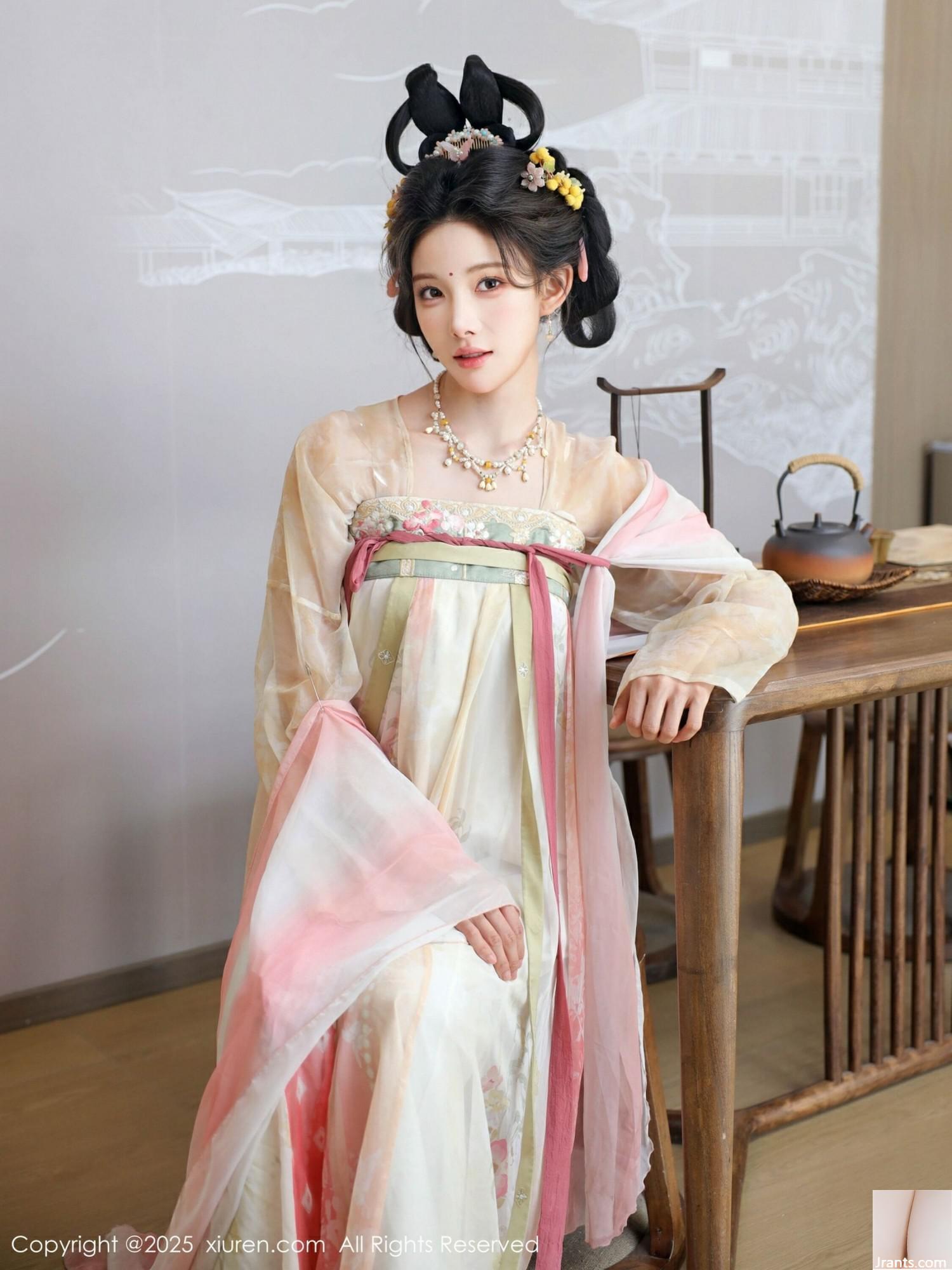 (XiuRen) 2025.08.13 No.10645 Li Shuang&#39;er ၏ဗားရှင်းအပြည့်အစုံ (83p)