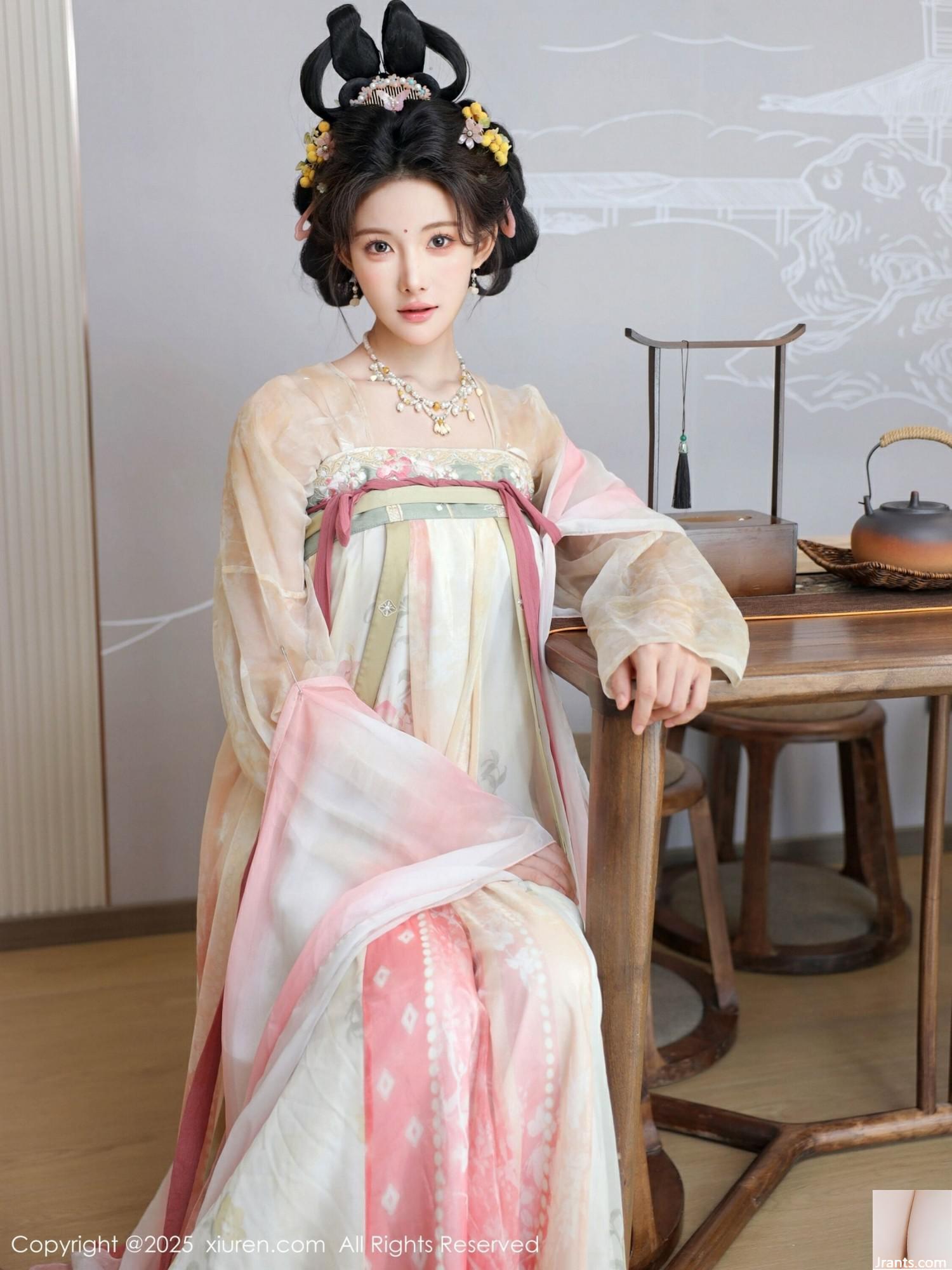 (XiuRen) 2025.08.13 No.10645 Li Shuang&#39;er ၏ဗားရှင်းအပြည့်အစုံ (83p)