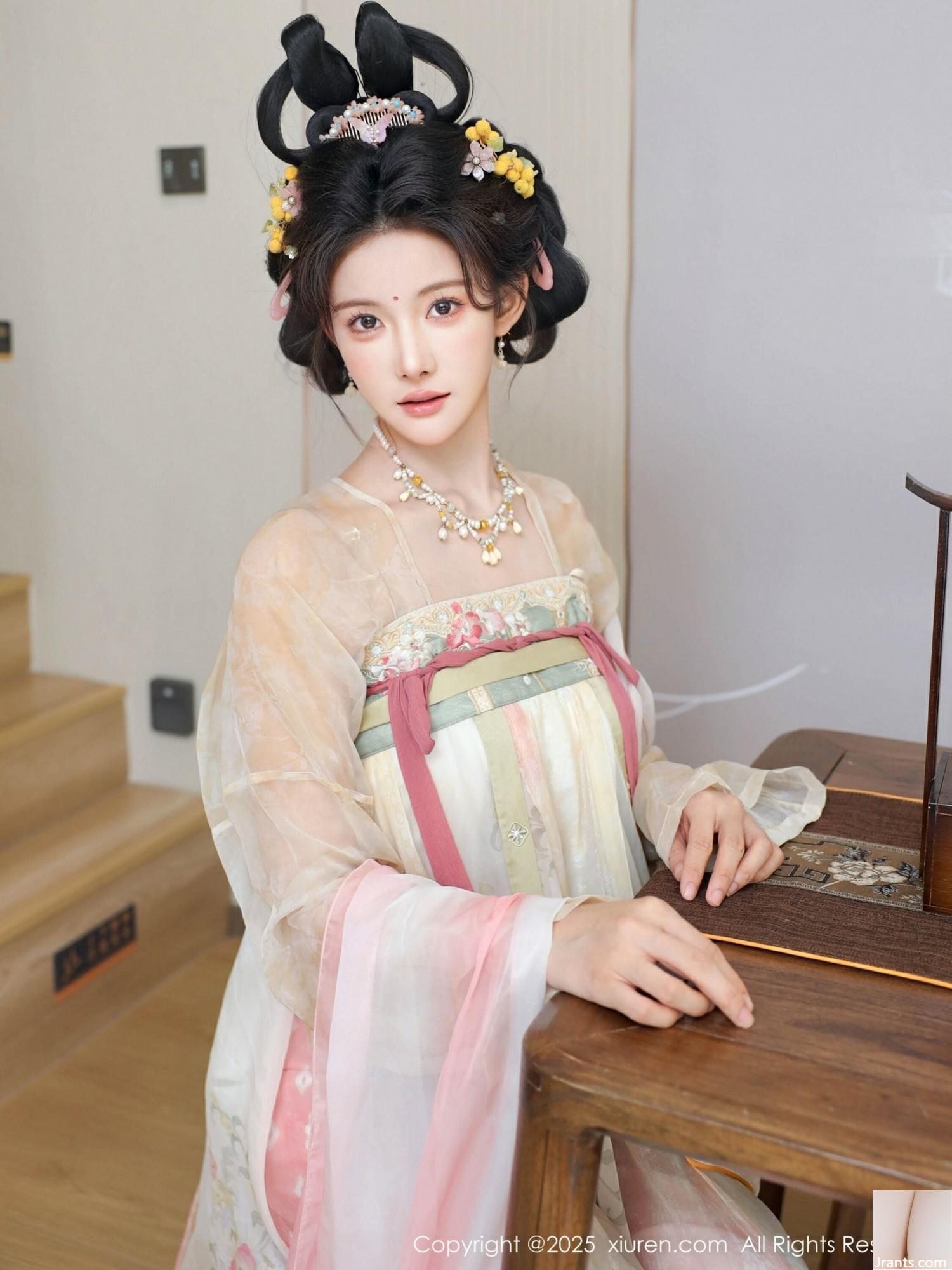 (XiuRen) 2025.08.13 No.10645 Li Shuang&#39;er ၏ဗားရှင်းအပြည့်အစုံ (83p)