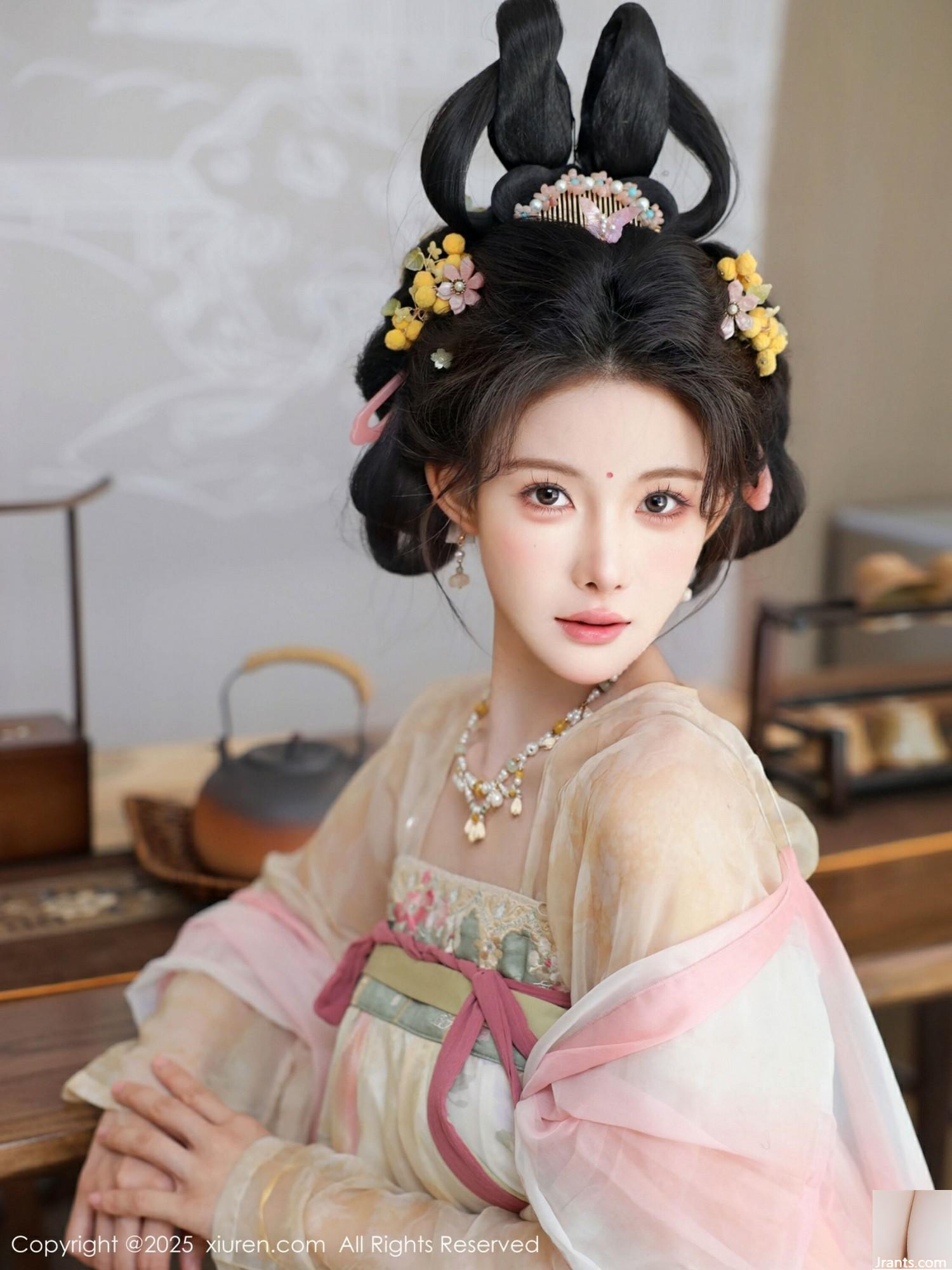 (XiuRen) 2025.08.13 No.10645 Li Shuang&#39;er ၏ဗားရှင်းအပြည့်အစုံ (83p)