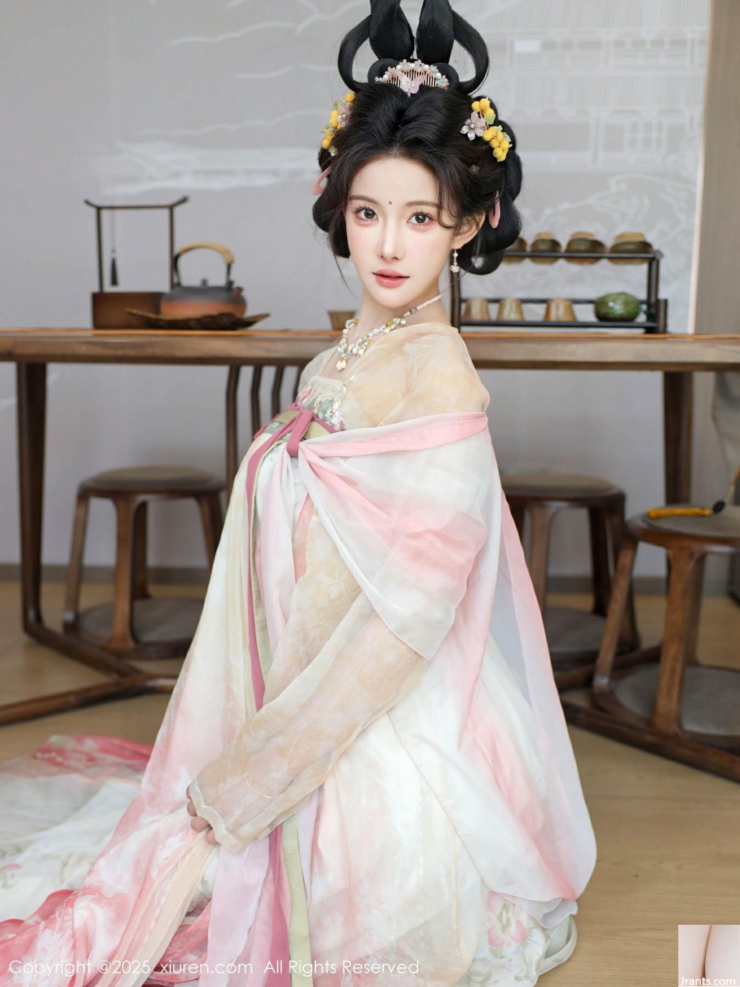(XiuRen) 2025.08.13 No.10645 Li Shuang&#39;er ၏ဗားရှင်းအပြည့်အစုံ (83p)