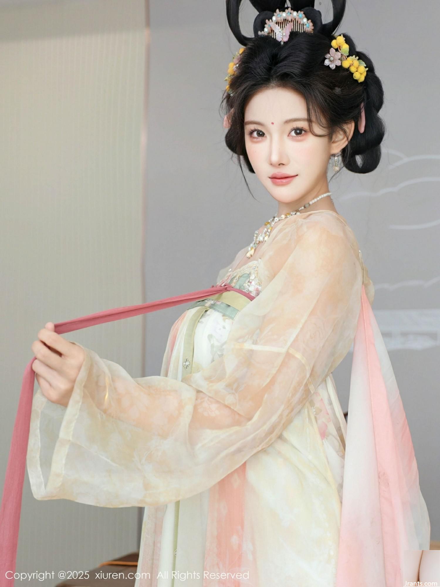 (XiuRen) 2025.08.13 No.10645 Li Shuang&#39;er ၏ဗားရှင်းအပြည့်အစုံ (83p)