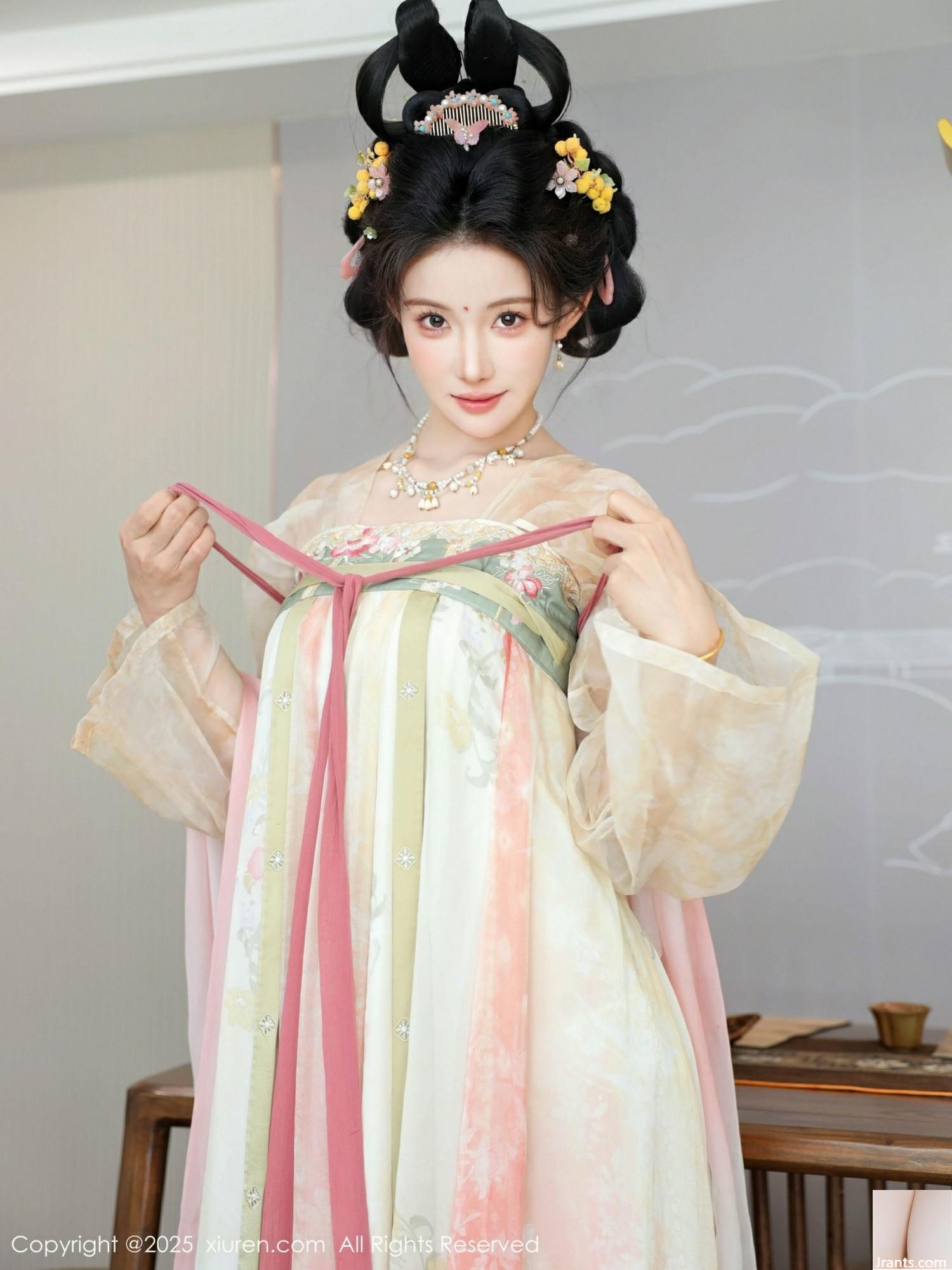 (XiuRen) 2025.08.13 No.10645 Li Shuang&#39;er ၏ဗားရှင်းအပြည့်အစုံ (83p)