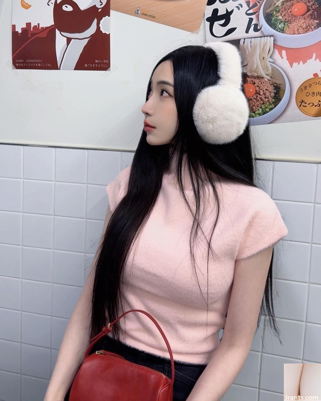 &#8220;Liu Mujie&#8221;는 사람들이 화산의 분화에 저항 할 수 없게 만듭니다 (11p)