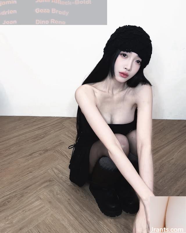 &#8220;Liu Mujie&#8221;는 사람들이 화산의 분화에 저항 할 수 없게 만듭니다 (11p)