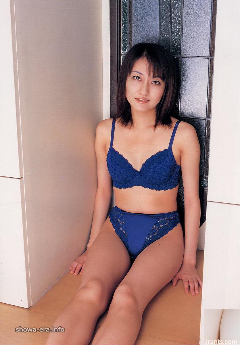 香咒 (Ruri Kusaki) Star du porno dans Ura-Books Erika (52p)
