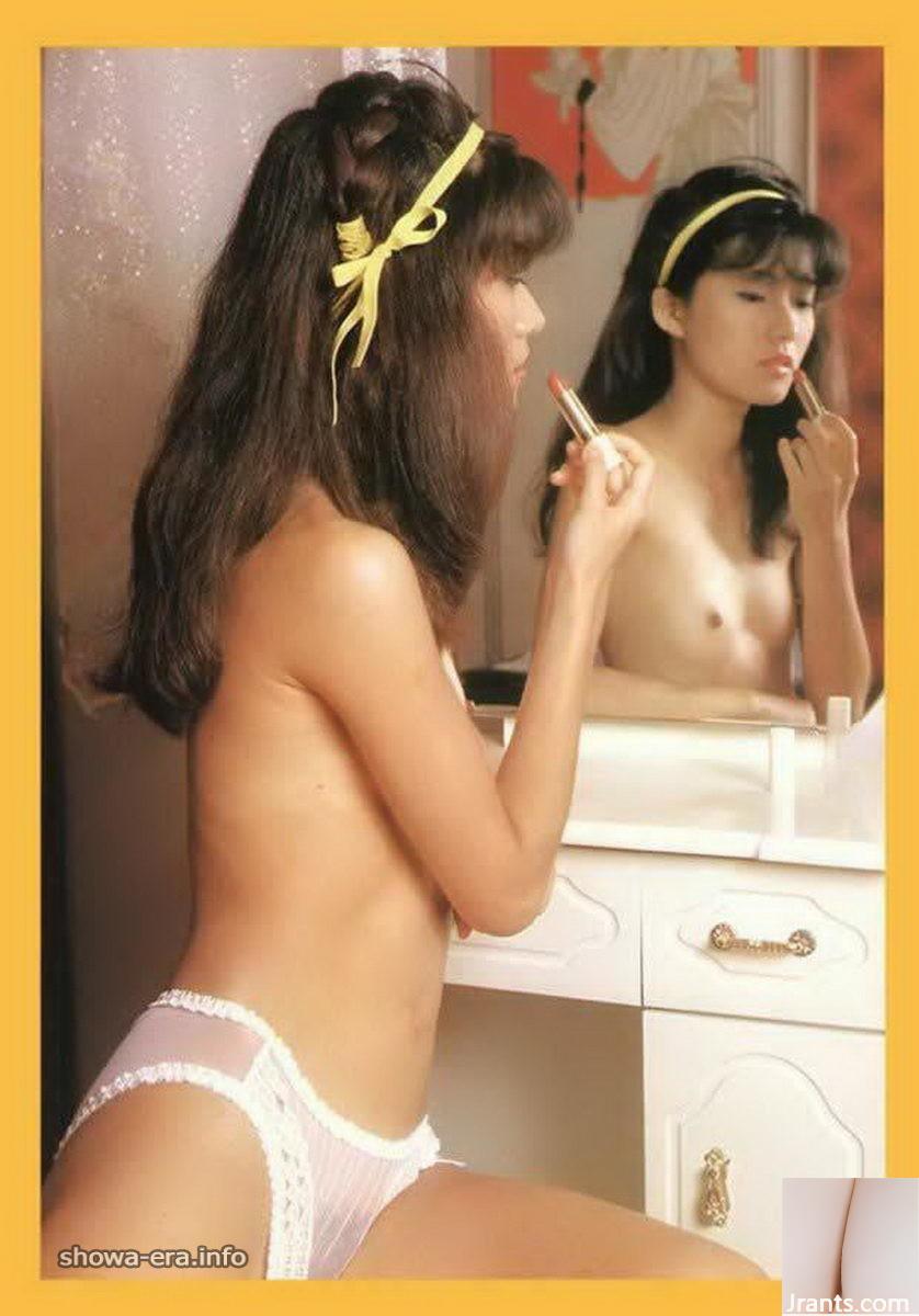 Estrela pornô em Ura-Books Essential Yumido Co., Ltd.
