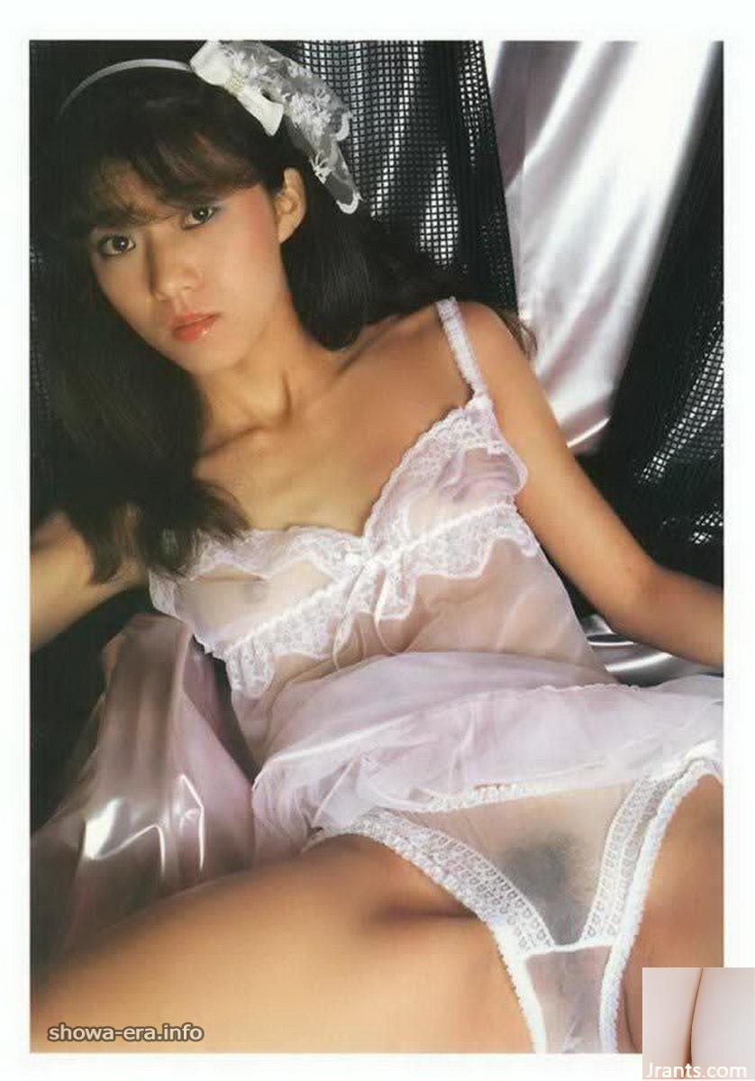 Estrela pornô em Ura-Books Essential Yumido Co., Ltd.