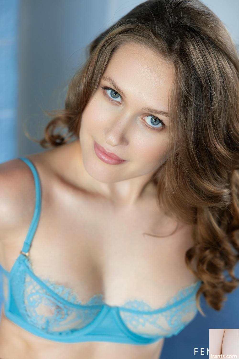 (Femjoy) 14 ژوئن 2025 &#8211; یک پری &#8211;