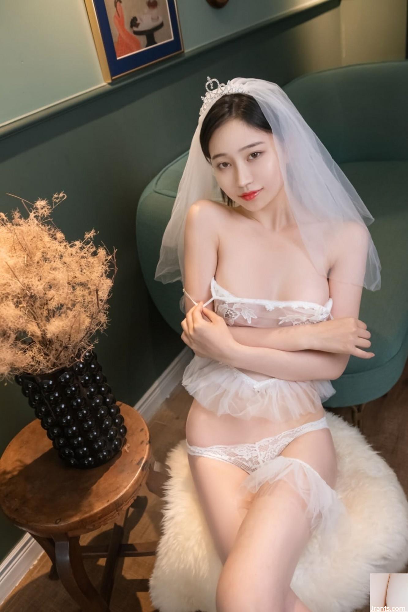 (Modèle national corps humain) Nnian »Petite robe de mariée » (26p)