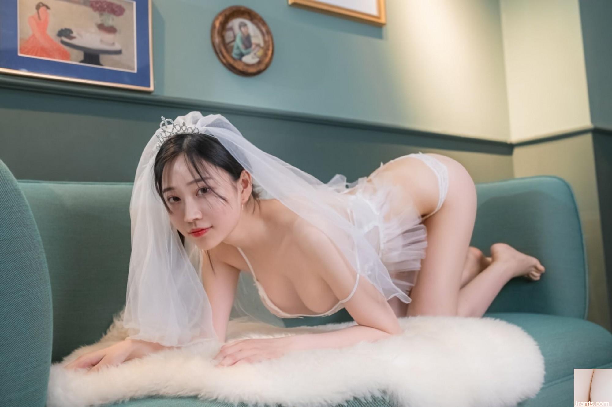 (Modèle national corps humain) Nnian »Petite robe de mariée » (26p)