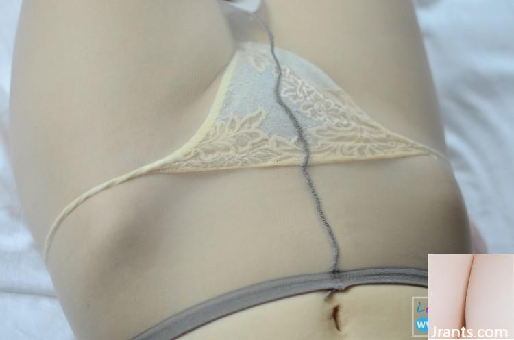 (صورة Legku) رقم 020 إصدار الفتيات ذوات طويلة مع جوارب رمادية فاتحة (34p)