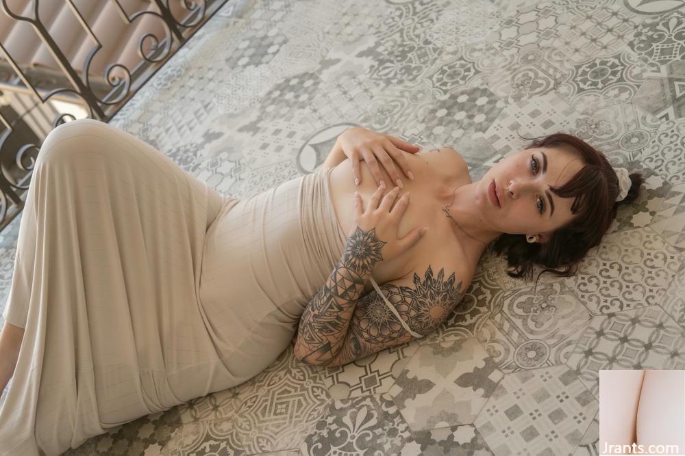 (Suicide Girls) ဇွန် 14, 2025 &#8211; Babyrae &#8211; လသာဆောင်အပေါ်ချစ်ခြင်းမေတ္တာ (46p)