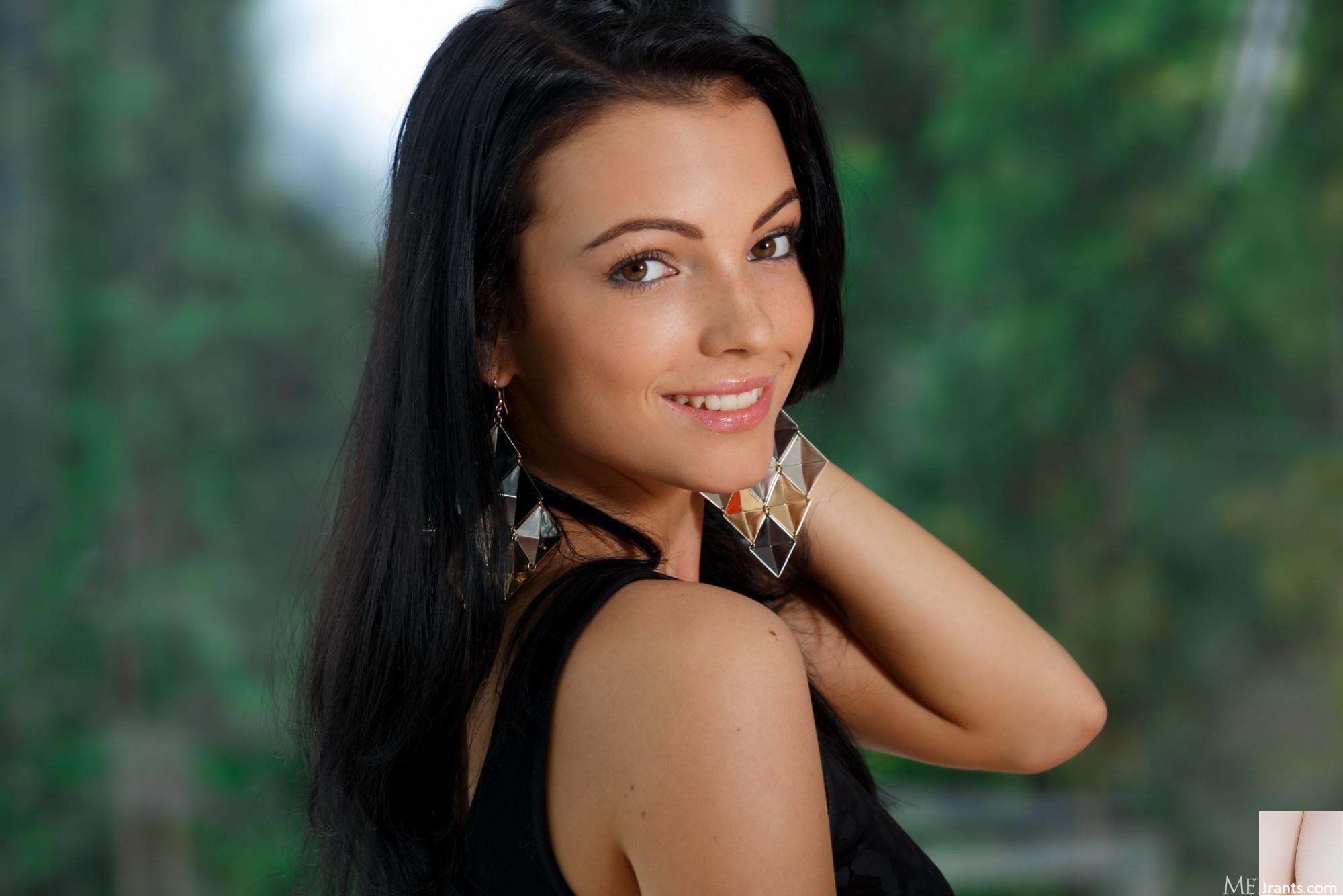 Sapphira A &#8211; Flame (115p