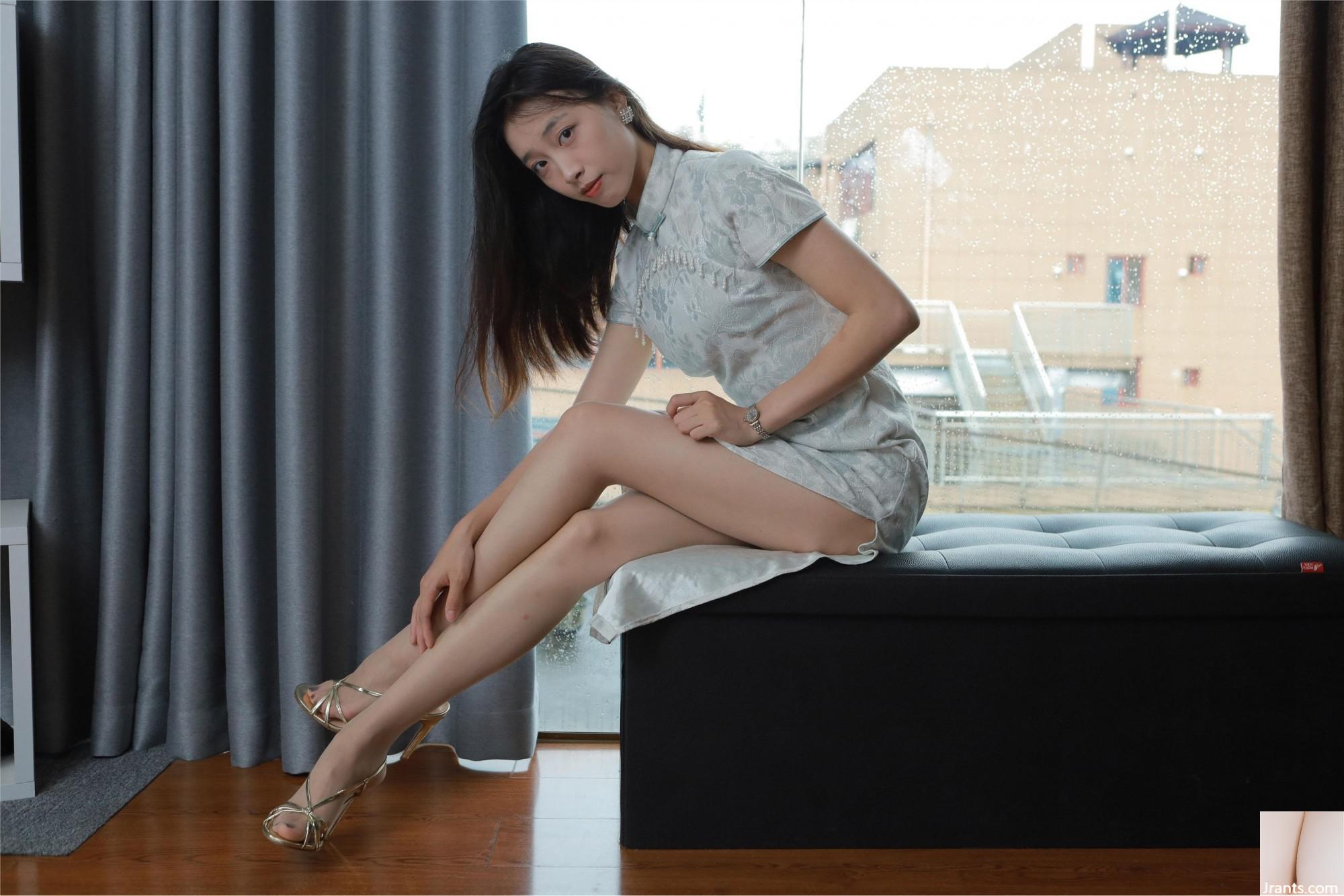 ((IESS) الحرير تستمتع بالمنزل؟ (ملتوية؟ Cheongsam ذات الأرجل الطويلة &#8220;(88p)