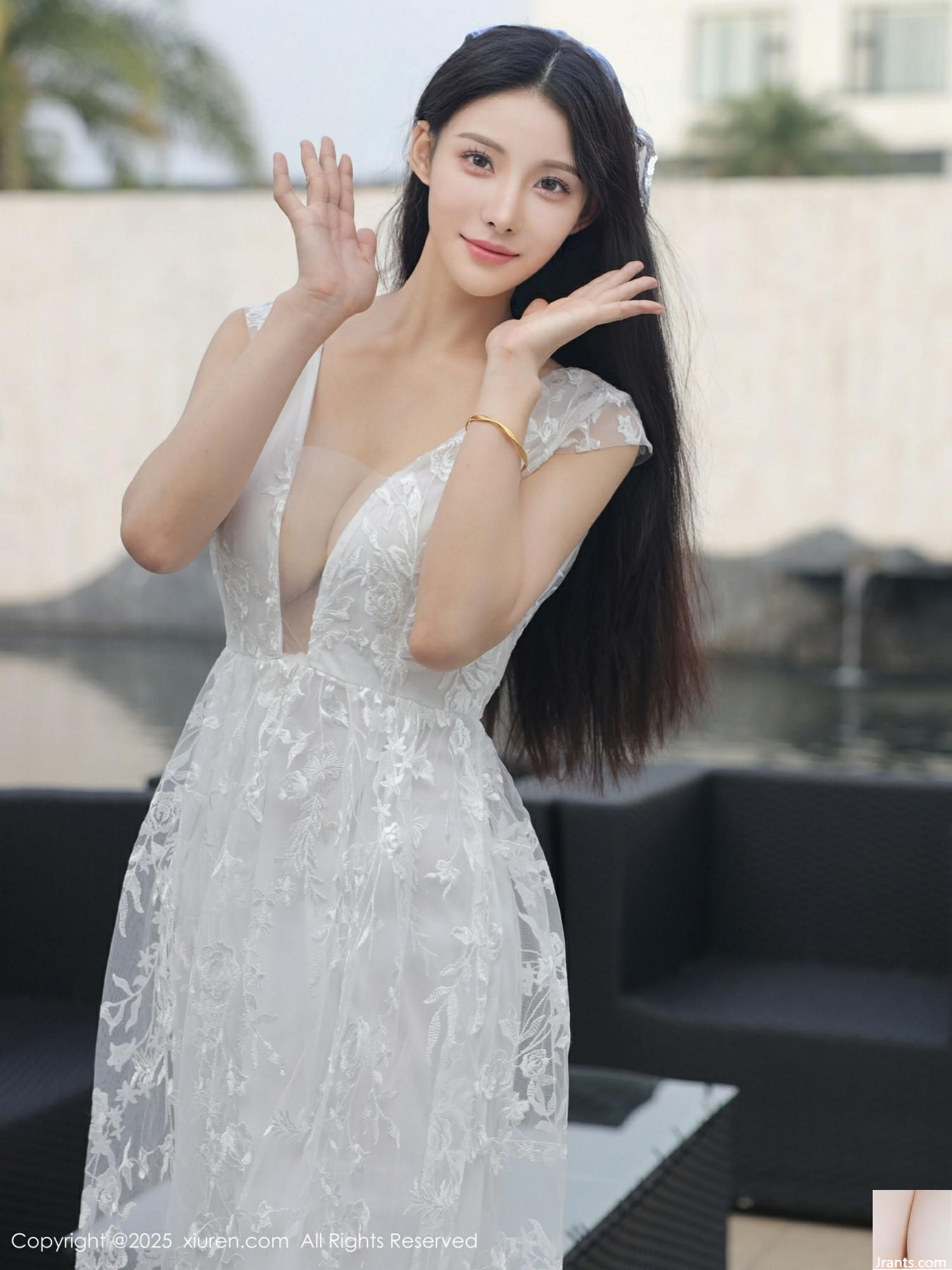 (XiuRen) 2025.08.18 No.10661 عکس نسخه کامل Li Shuang&#39;er (83p)