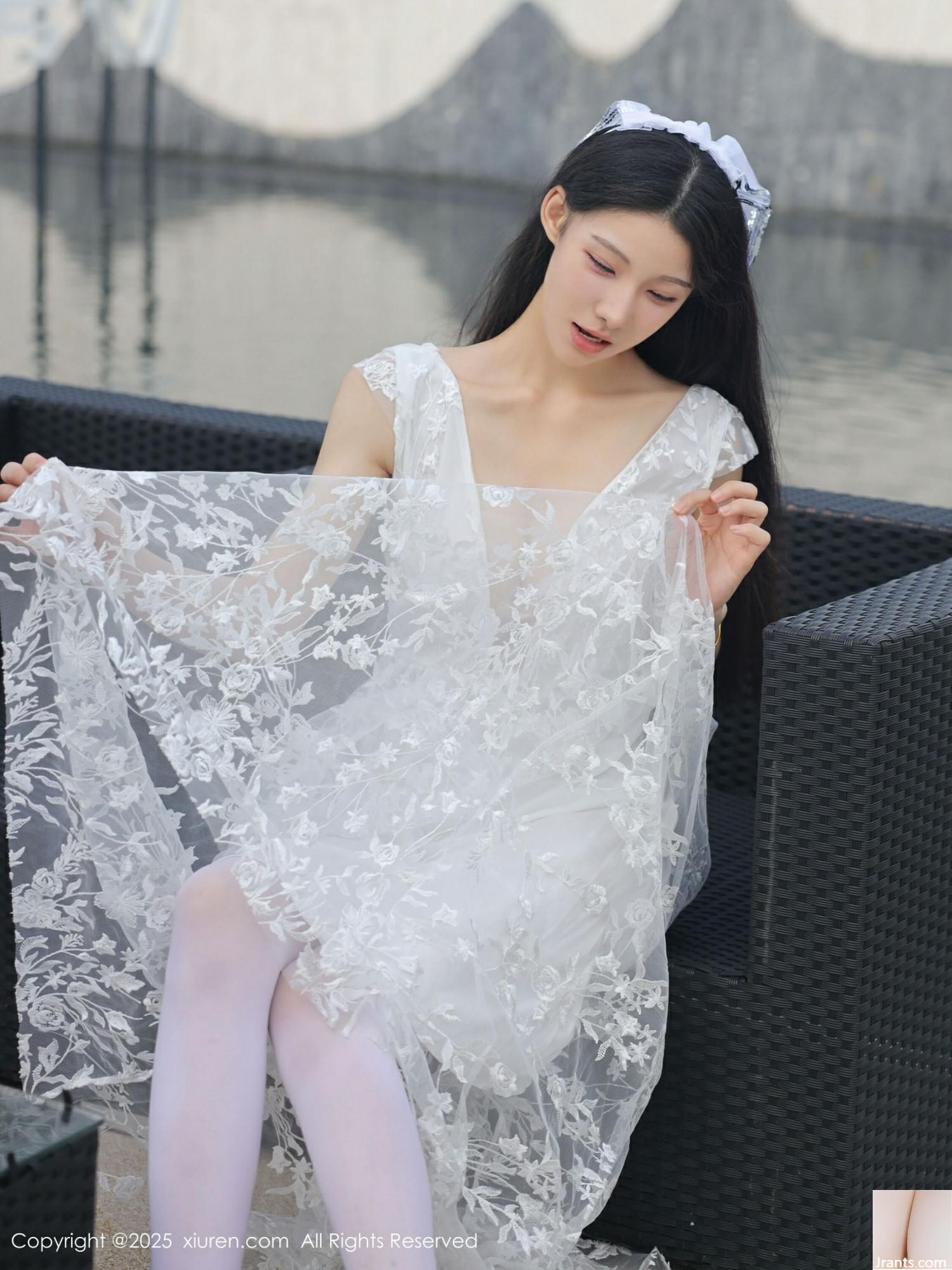 (XiuRen) 2025.08.18 No.10661 عکس نسخه کامل Li Shuang&#39;er (83p)