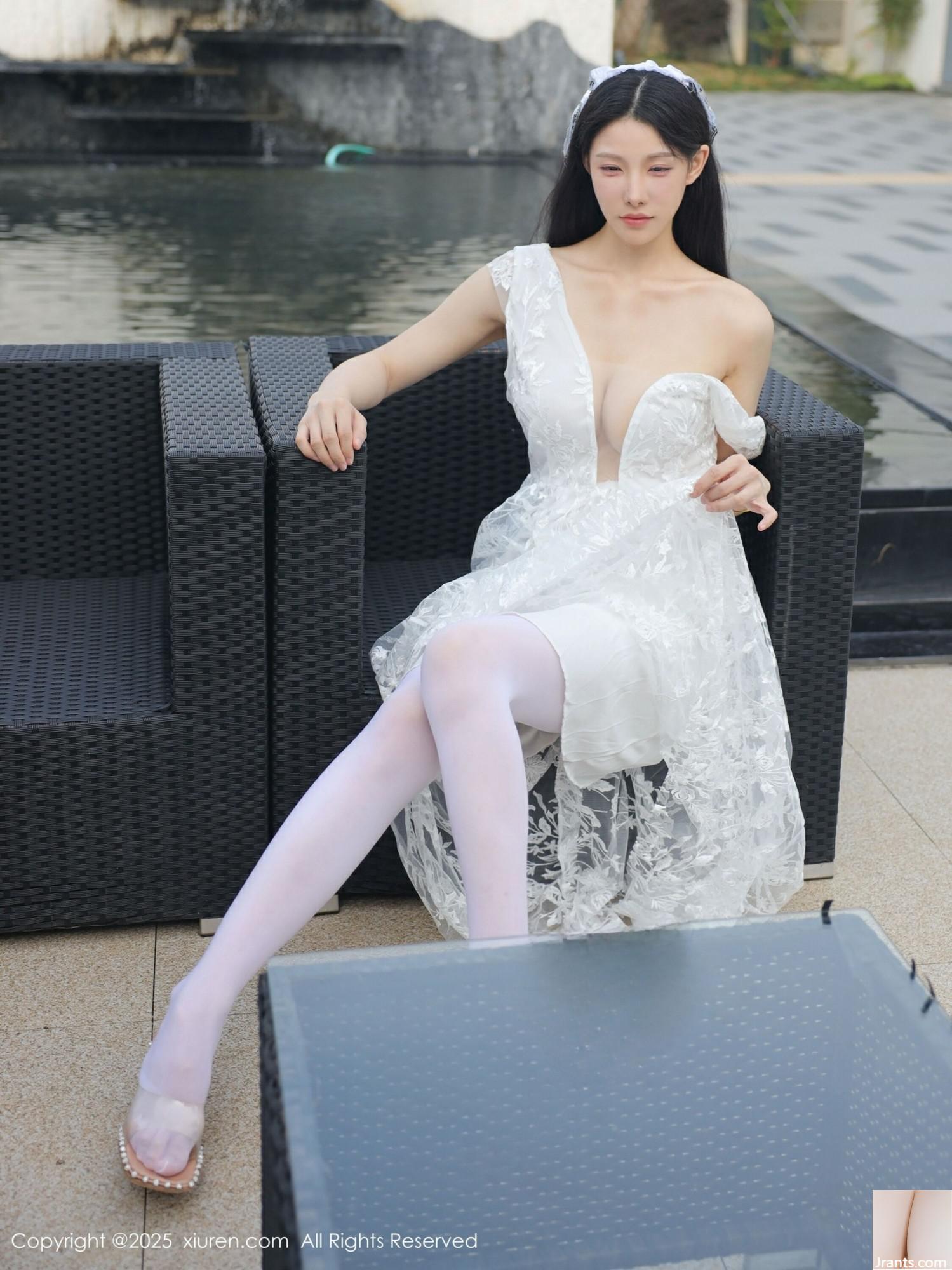 (XiuRen) 2025.08.18 No.10661 عکس نسخه کامل Li Shuang&#39;er (83p)