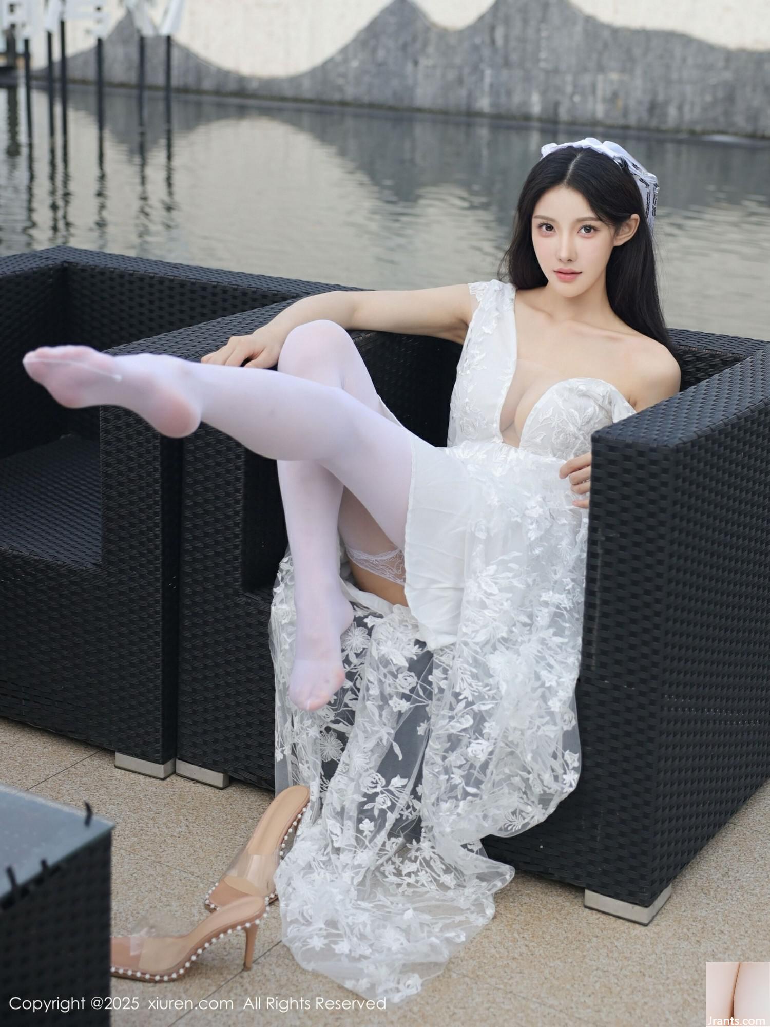 (XiuRen) 2025.08.18 No.10661 عکس نسخه کامل Li Shuang&#39;er (83p)