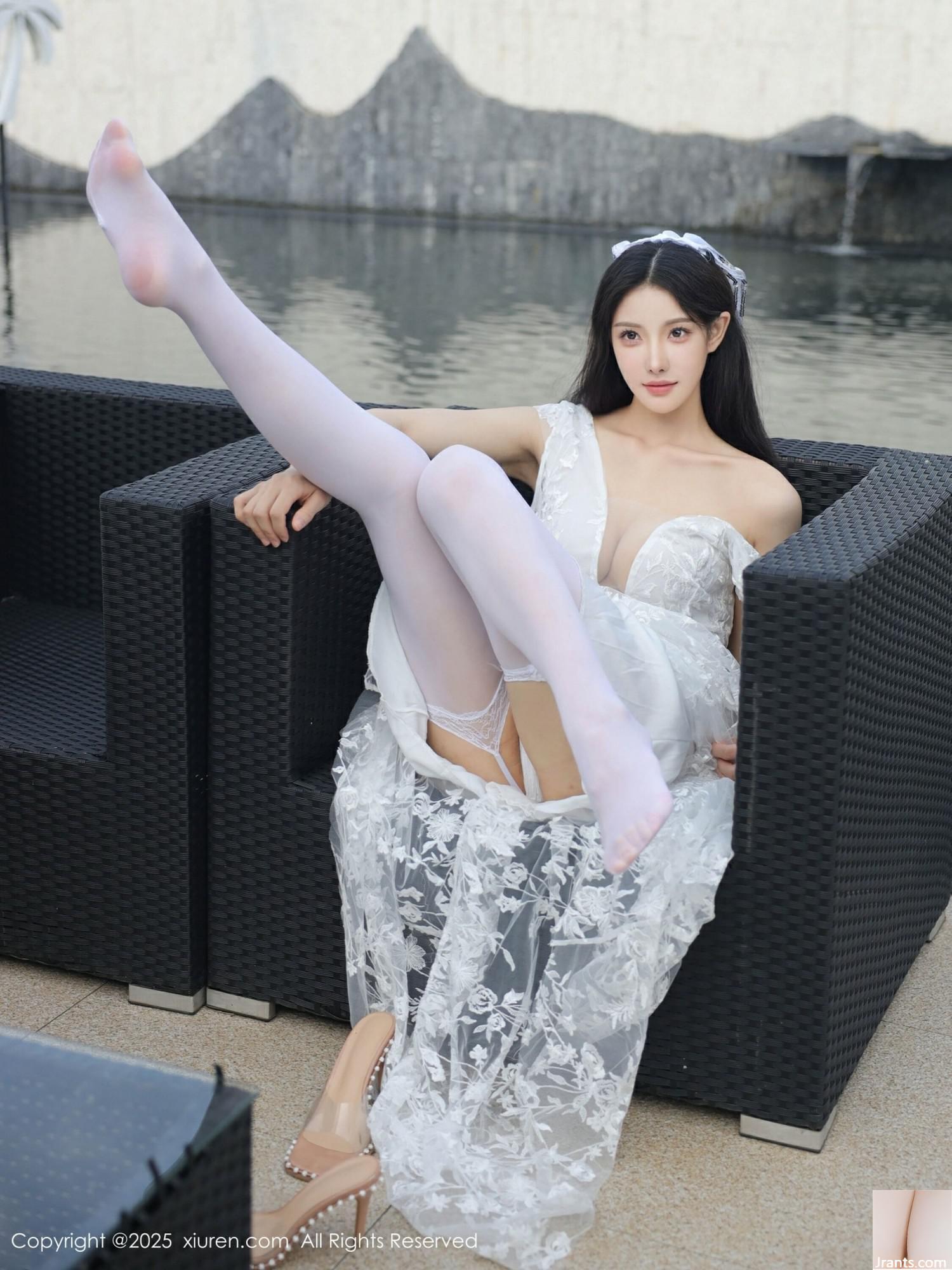 (XiuRen) 2025.08.18 No.10661 عکس نسخه کامل Li Shuang&#39;er (83p)