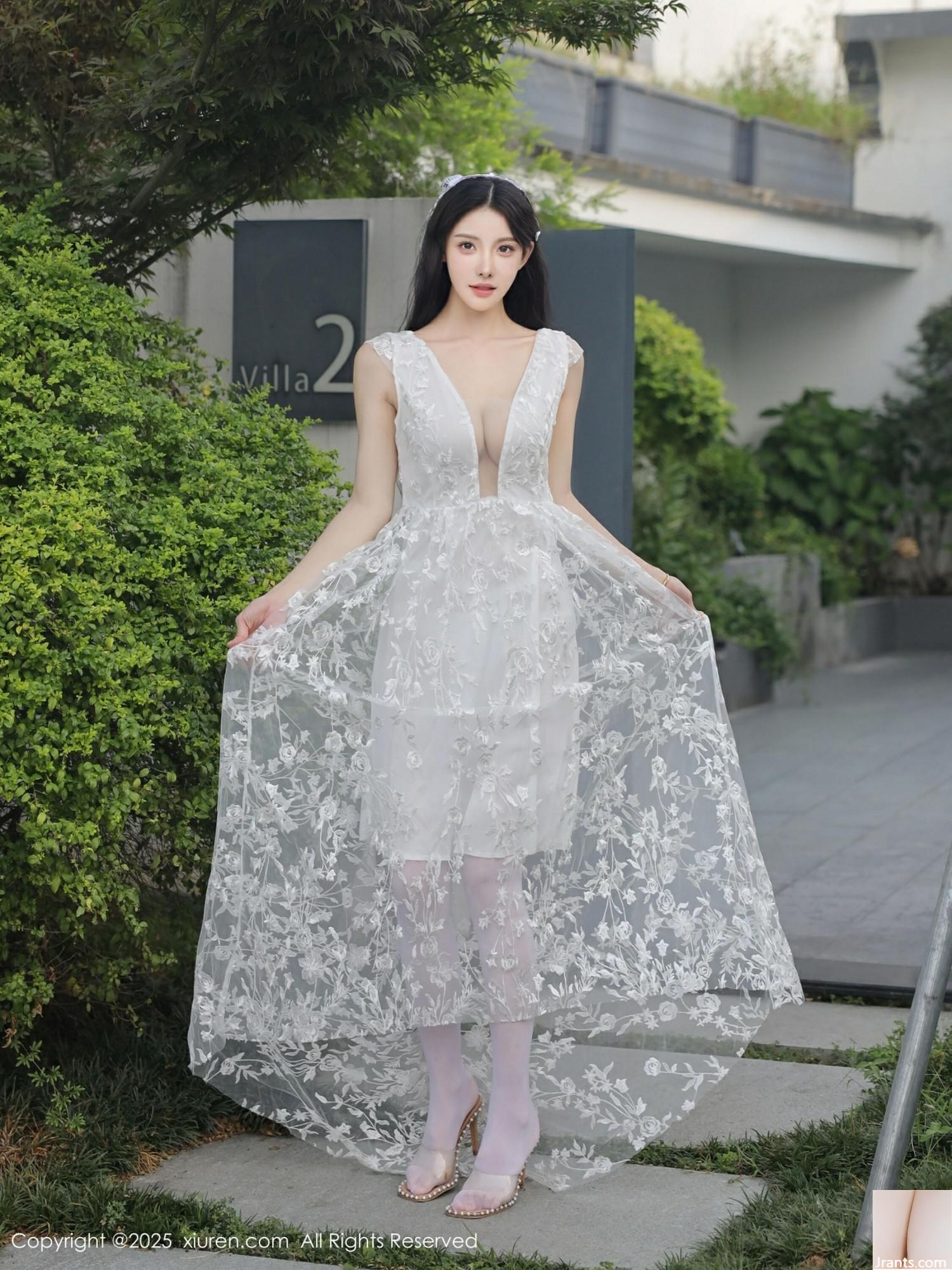 (XiuRen) 2025.08.18 No.10661 عکس نسخه کامل Li Shuang&#39;er (83p)