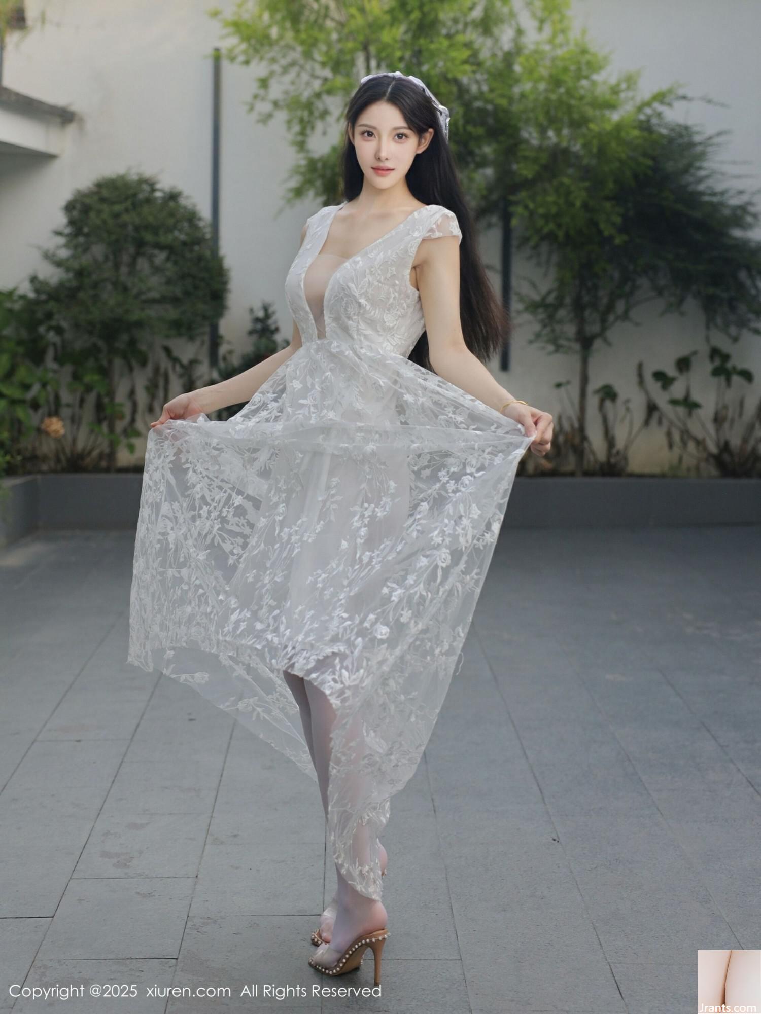 (XiuRen) 2025.08.18 No.10661 عکس نسخه کامل Li Shuang&#39;er (83p)