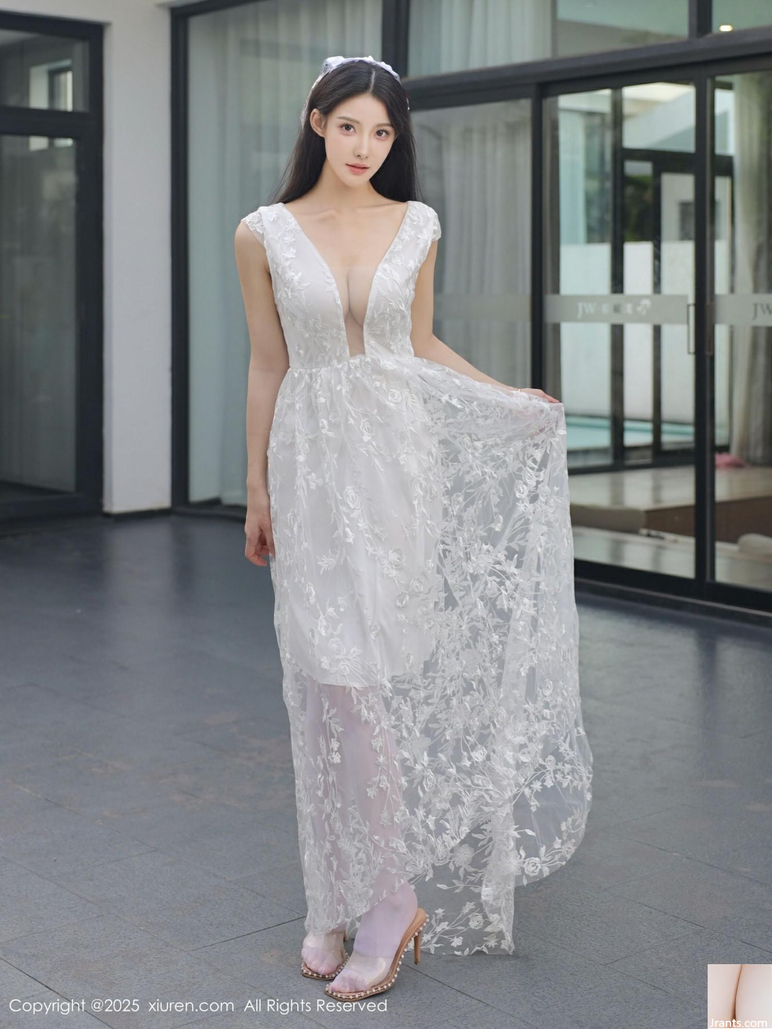 (XiuRen) 2025.08.18 No.10661 عکس نسخه کامل Li Shuang&#39;er (83p)
