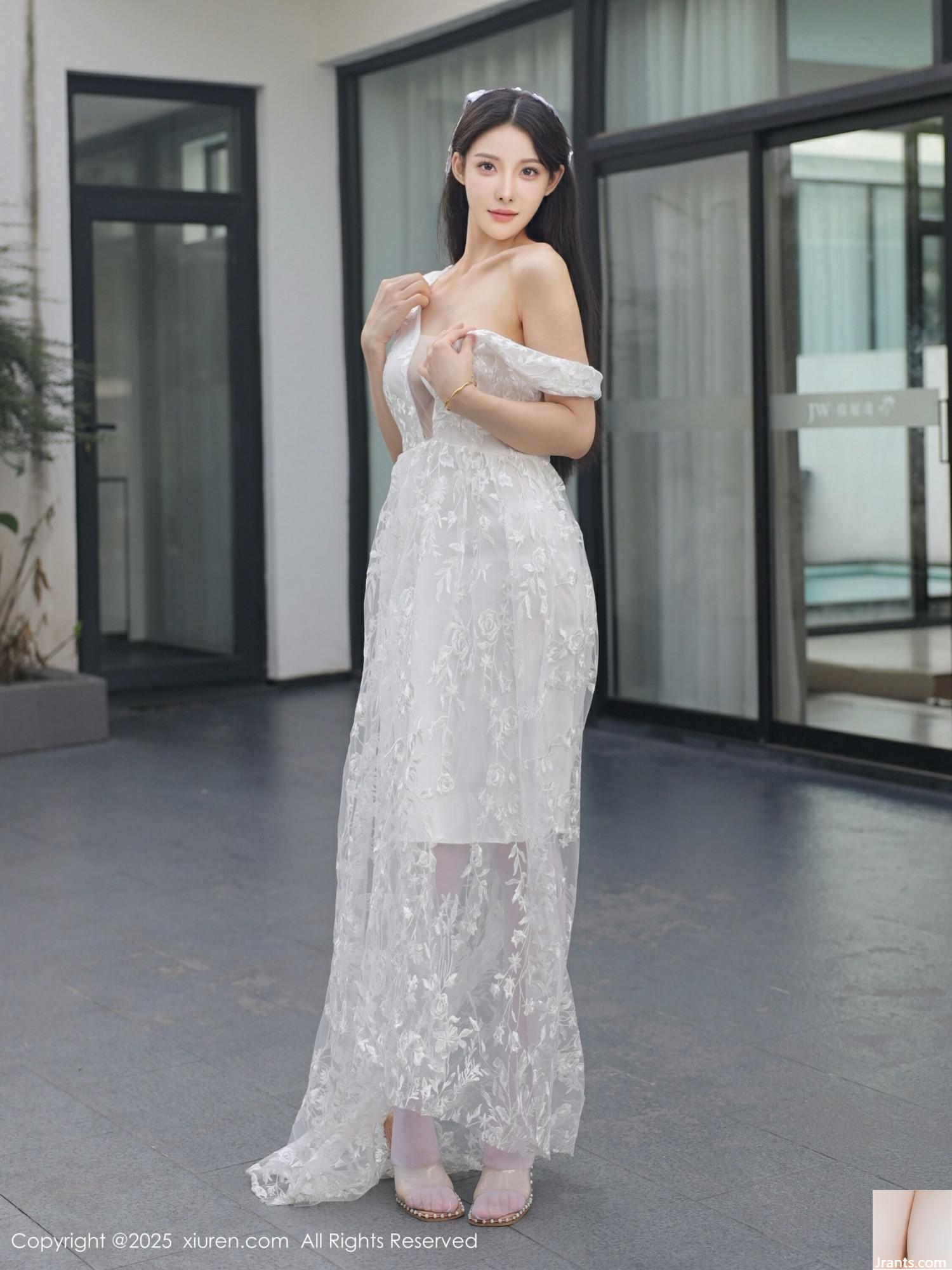 (XiuRen) 2025.08.18 No.10661 عکس نسخه کامل Li Shuang&#39;er (83p)