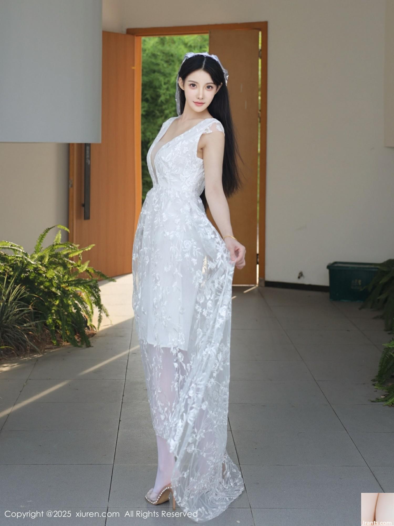 (XiuRen) 2025.08.18 No.10661 عکس نسخه کامل Li Shuang&#39;er (83p)