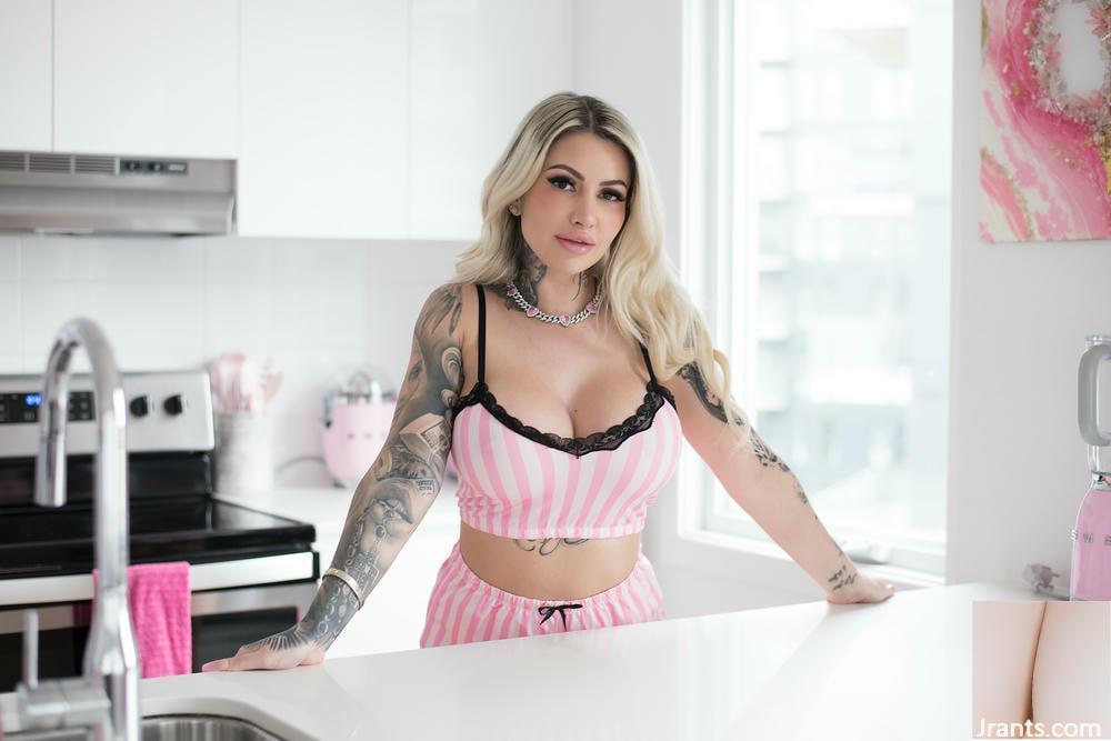 (Suicide Girls) 19. Juni 2025 &#8211; Loloduch &#8211; rosa Leben (51p)