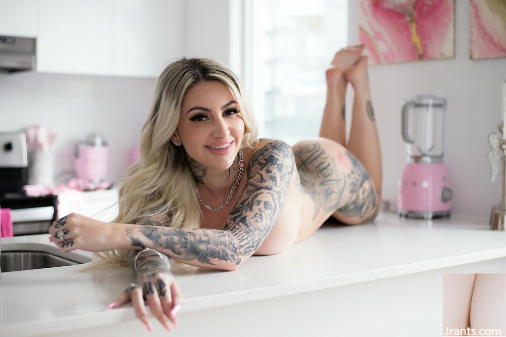 (Suicide Girls) 19. Juni 2025 &#8211; Loloduch &#8211; rosa Leben (51p)