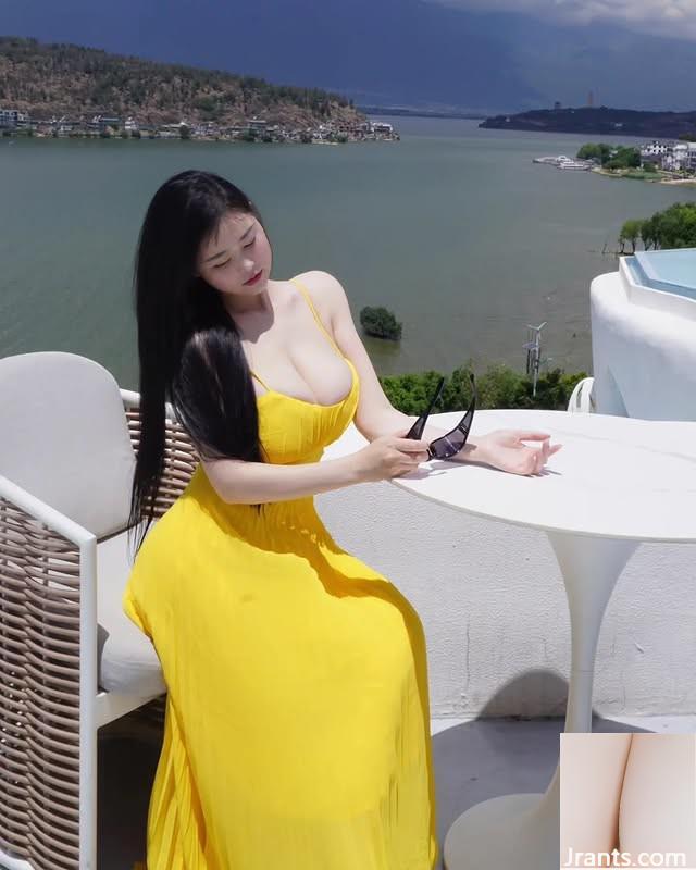 Model &#8222;Zuo Gongzi&#8220; hat eine brutale Figur (10p)