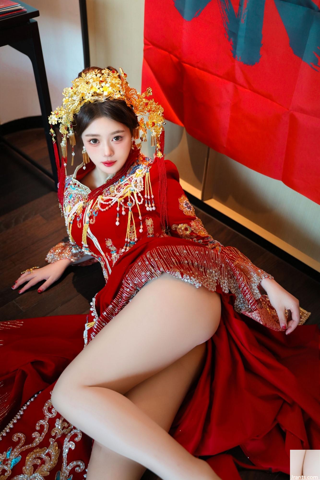Dandanbao Bride Xiuhe Clothing (99p)