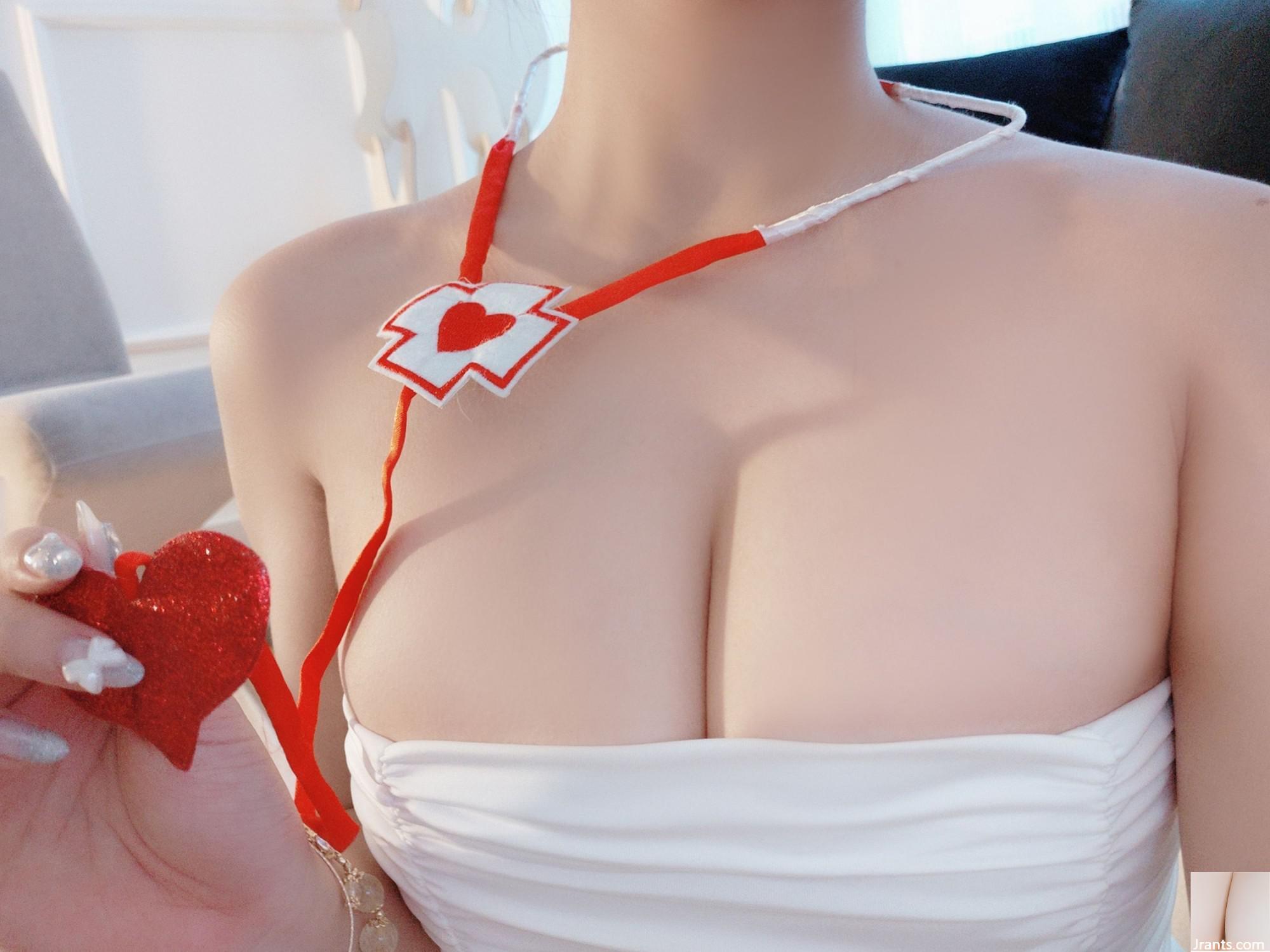 (مجموعة عبر الإنترنت) Girl Girl Hinaga &#8220;Sister Nurse&#8221; VIP Exclusive (55p)