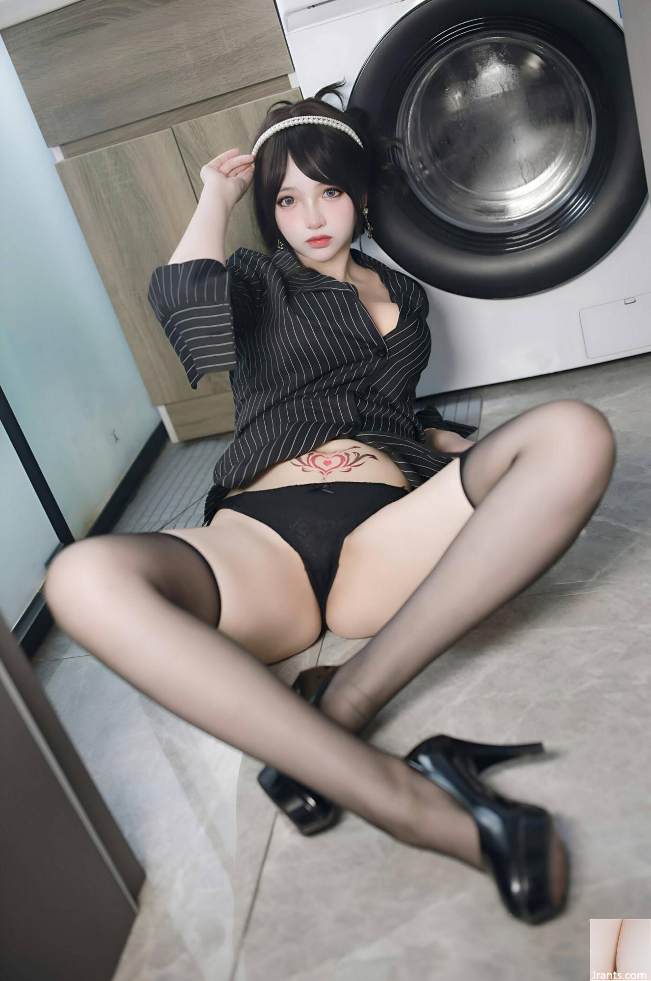 (مجموعة عبر الإنترنت) Welfare Girl Crazy Cat SS &#8220;Sling Stockings Suit&#8221; VIP Exclusive (76p)