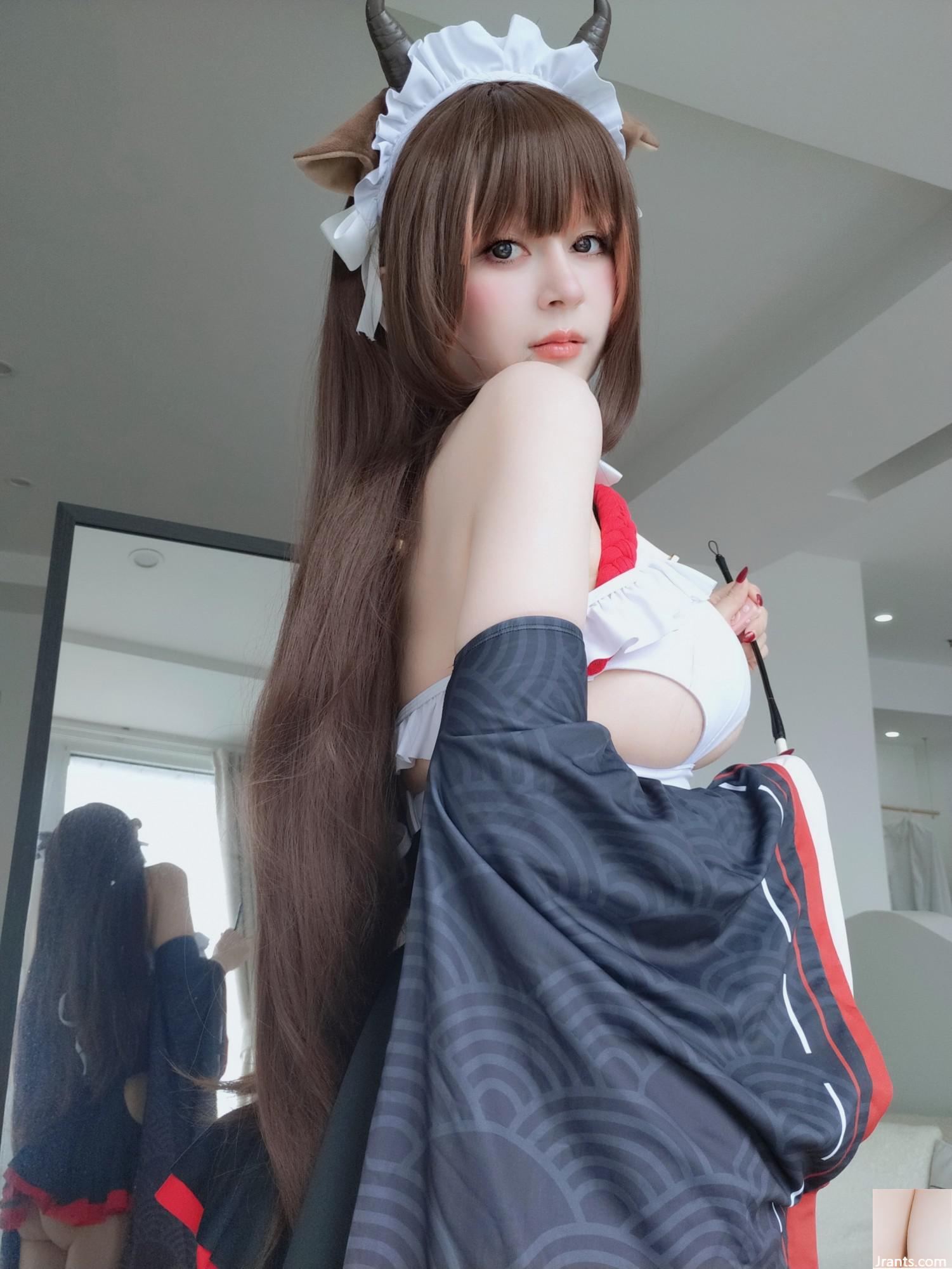 Coser? (Jingzizuy &#8211; Azur Blue Route Katsuno (92p)