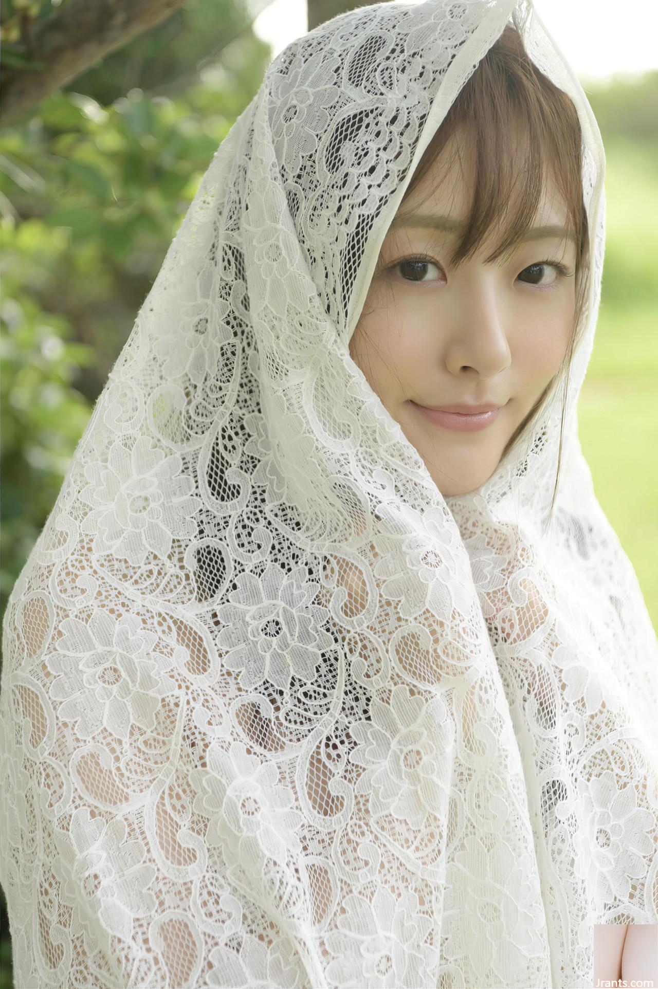 (Qingkong ひかお) ابتسامة حلوة جميلة لدرجة أن الهواء يتحول إلى حلو (27p)