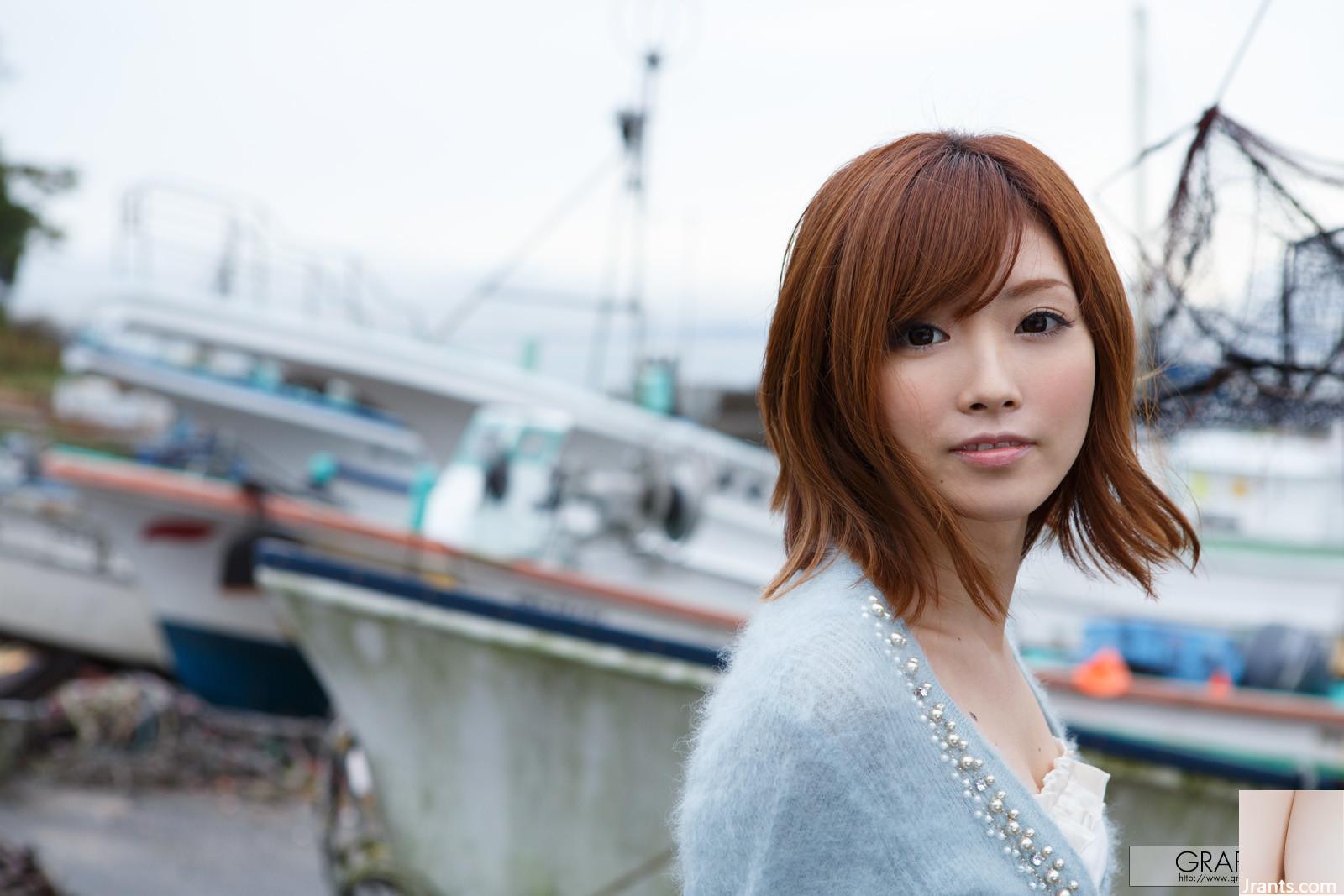 Kato Rina Graphis Gals 2012 (100p)