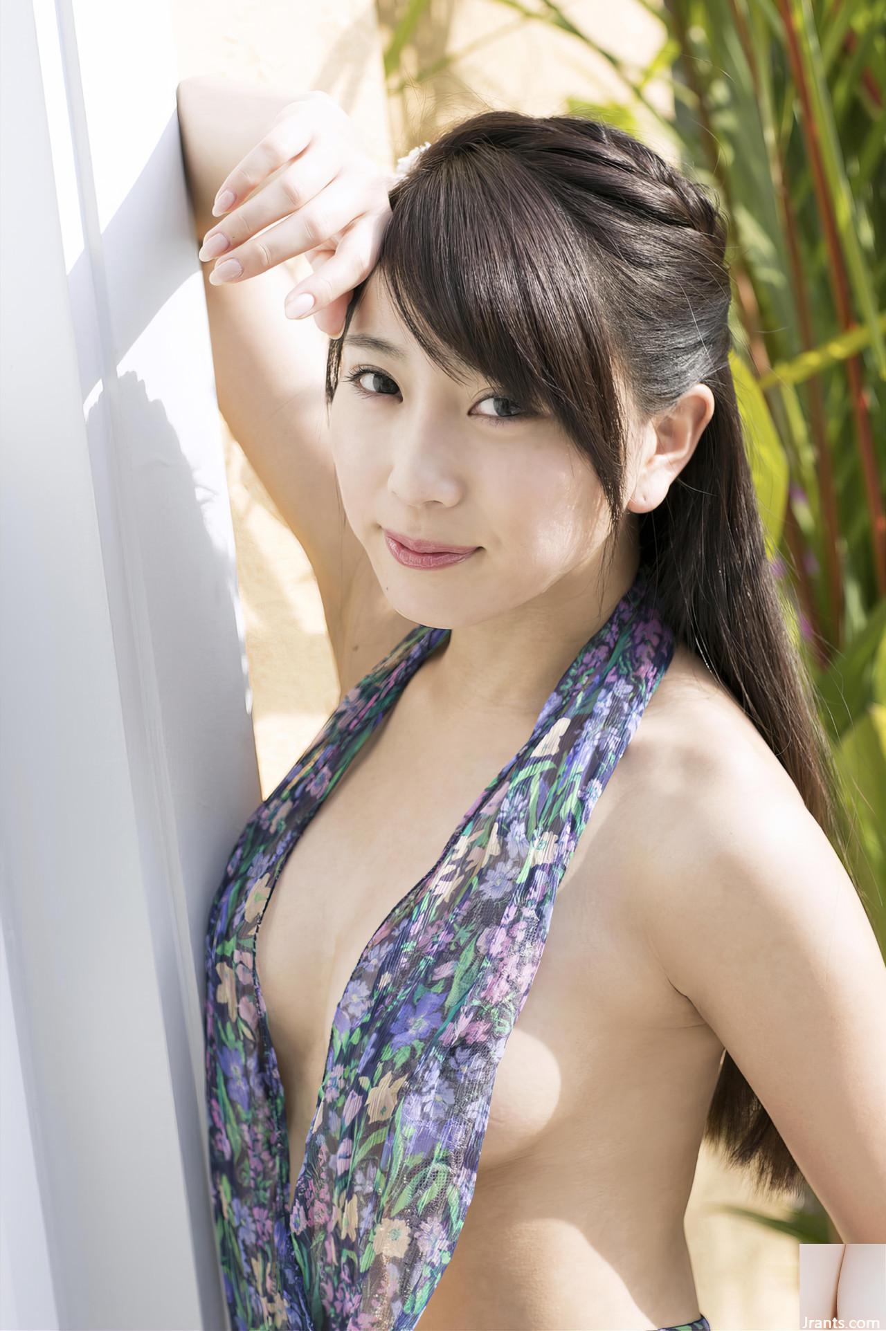 (Morisaki Tomomi) Wajah cantik dan tubuh penuh patut ditiru (41p)